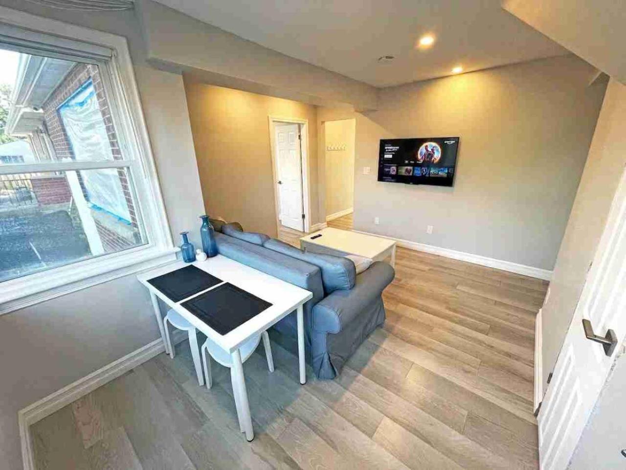 Hamilton Oasis - Luxe Beds - BBQ Haven - Pool