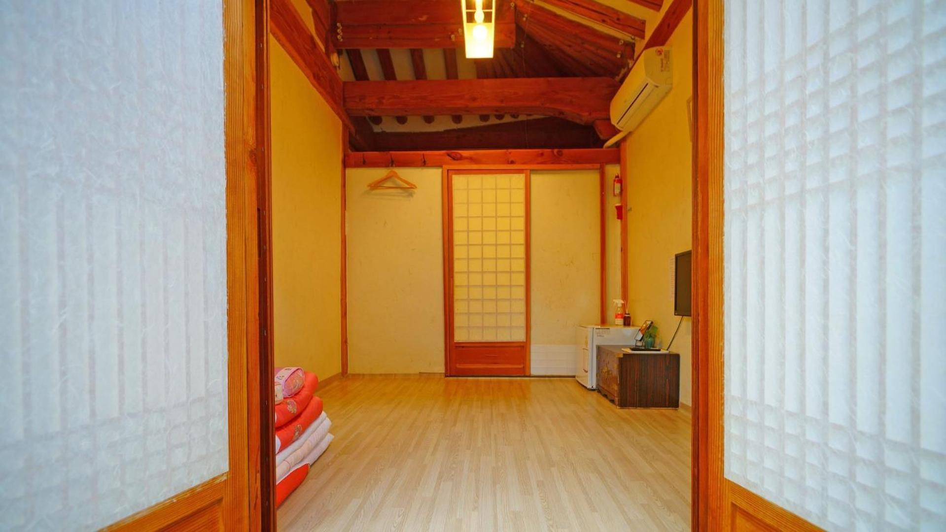 Sarangroo