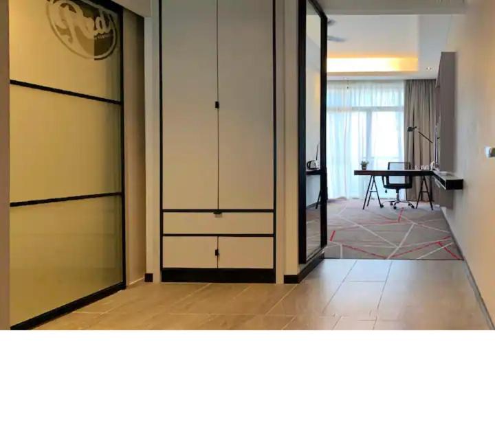 M101 Dang Wangi remote work-friendly suite