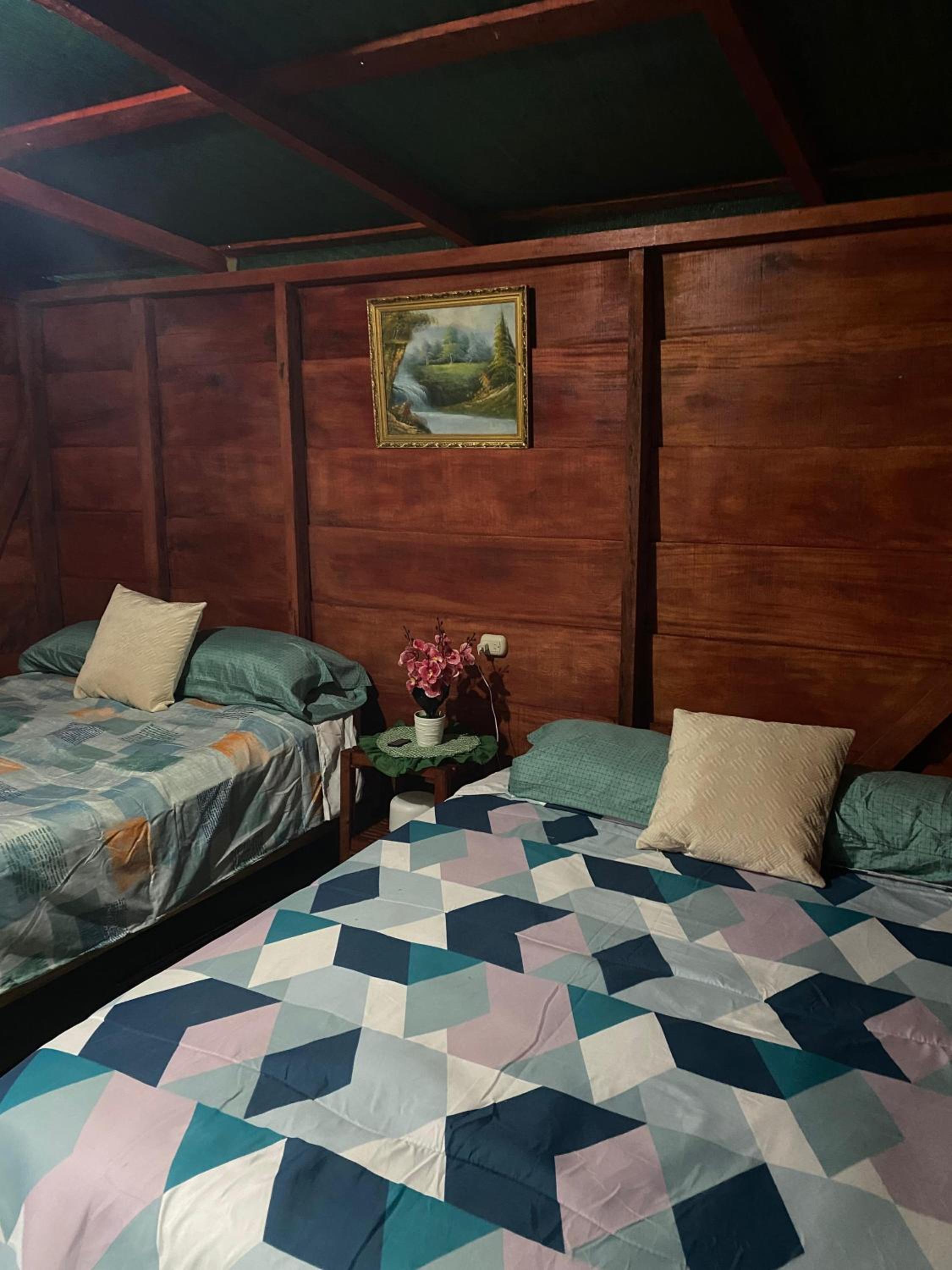 Sunset Inn Arenal B&B