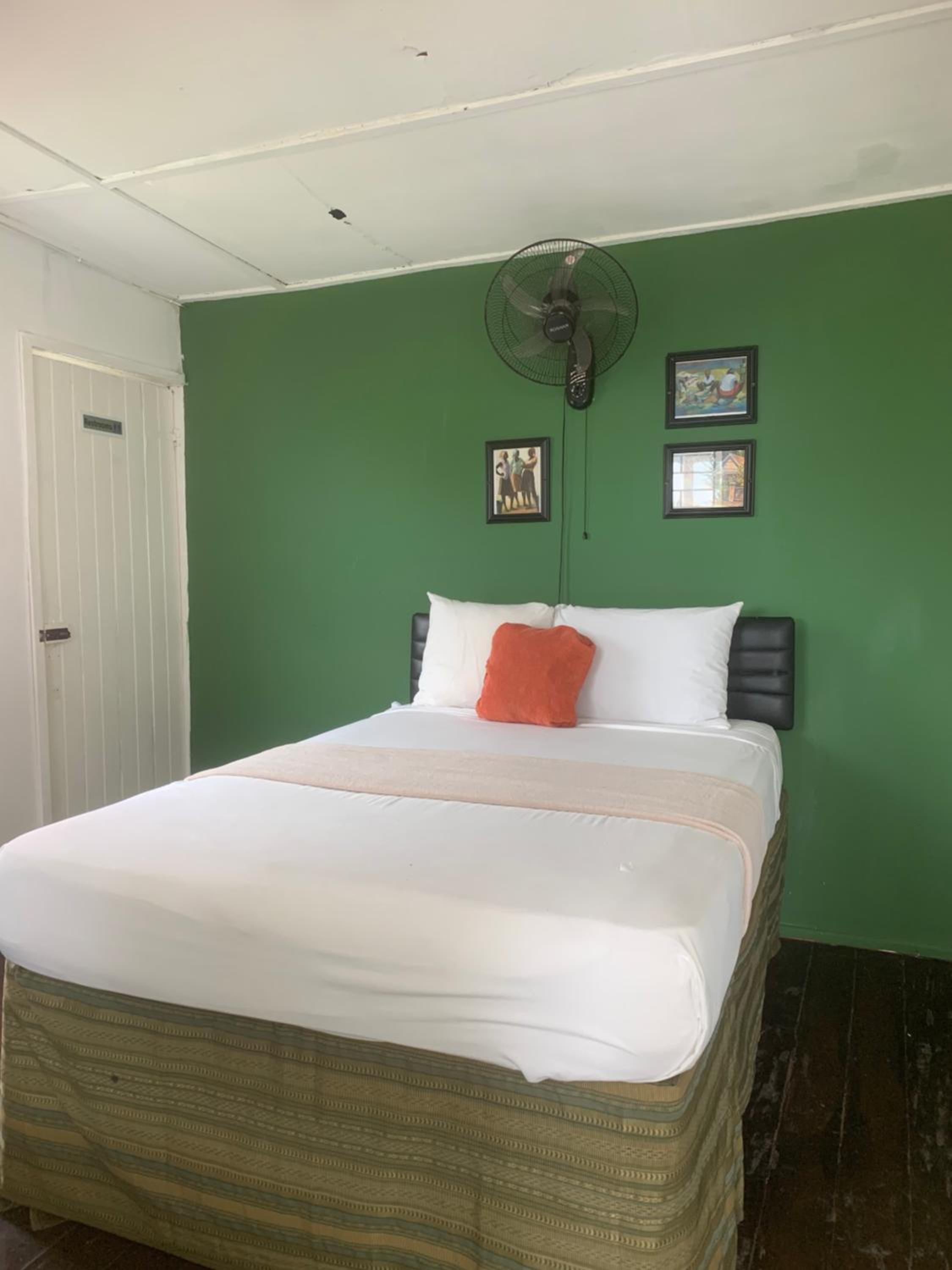 Kingsworth Bed and Breakfast