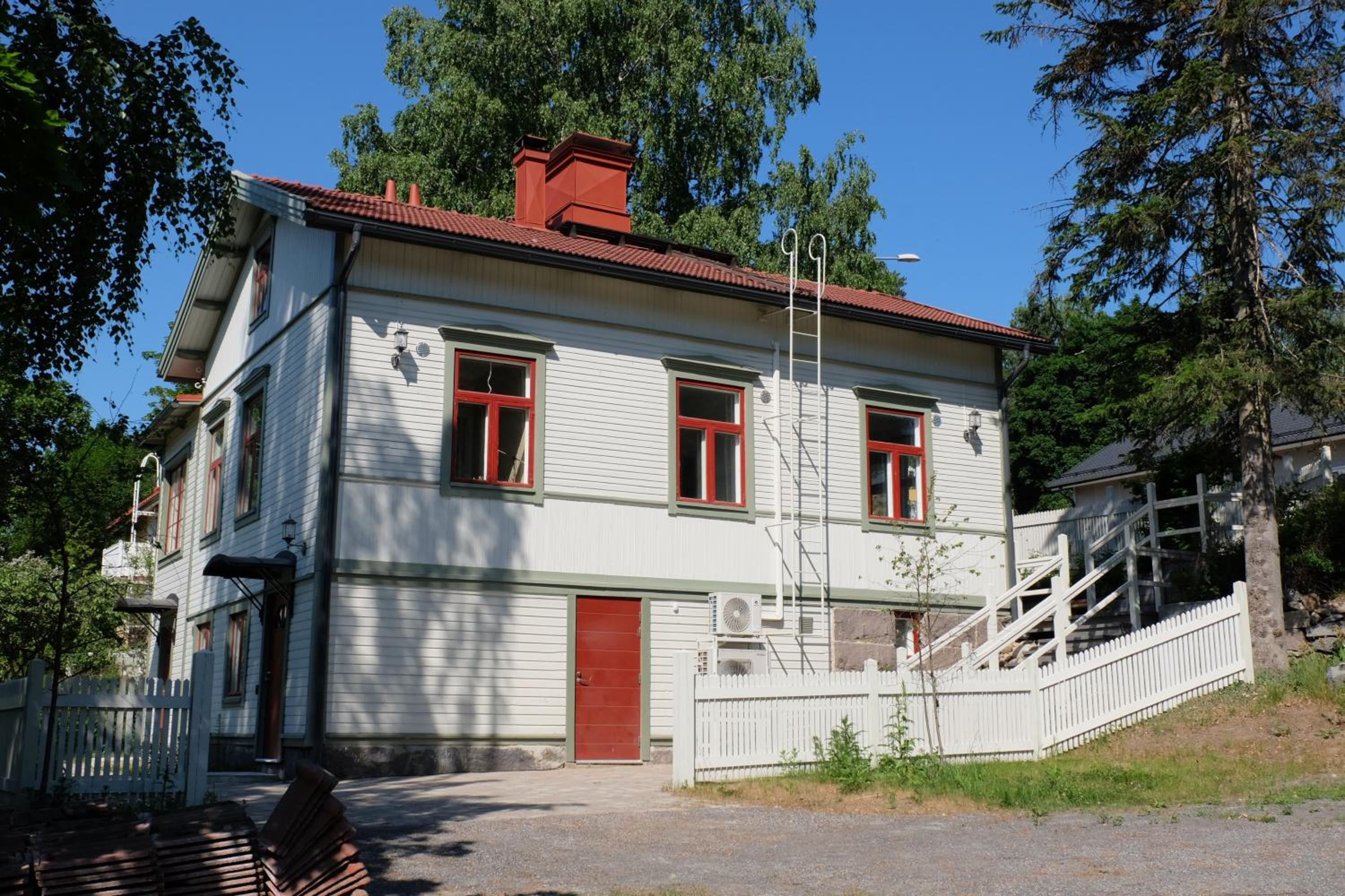 Omakotitalo, Kangasala, Ponsin talo