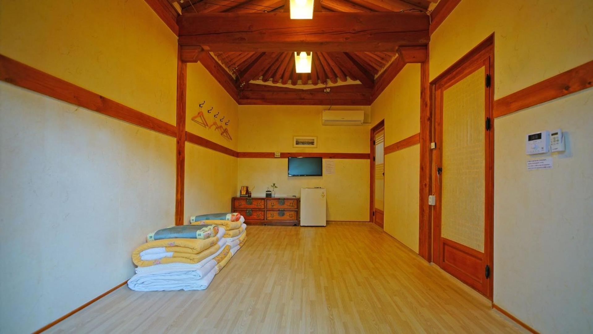 Sarangroo