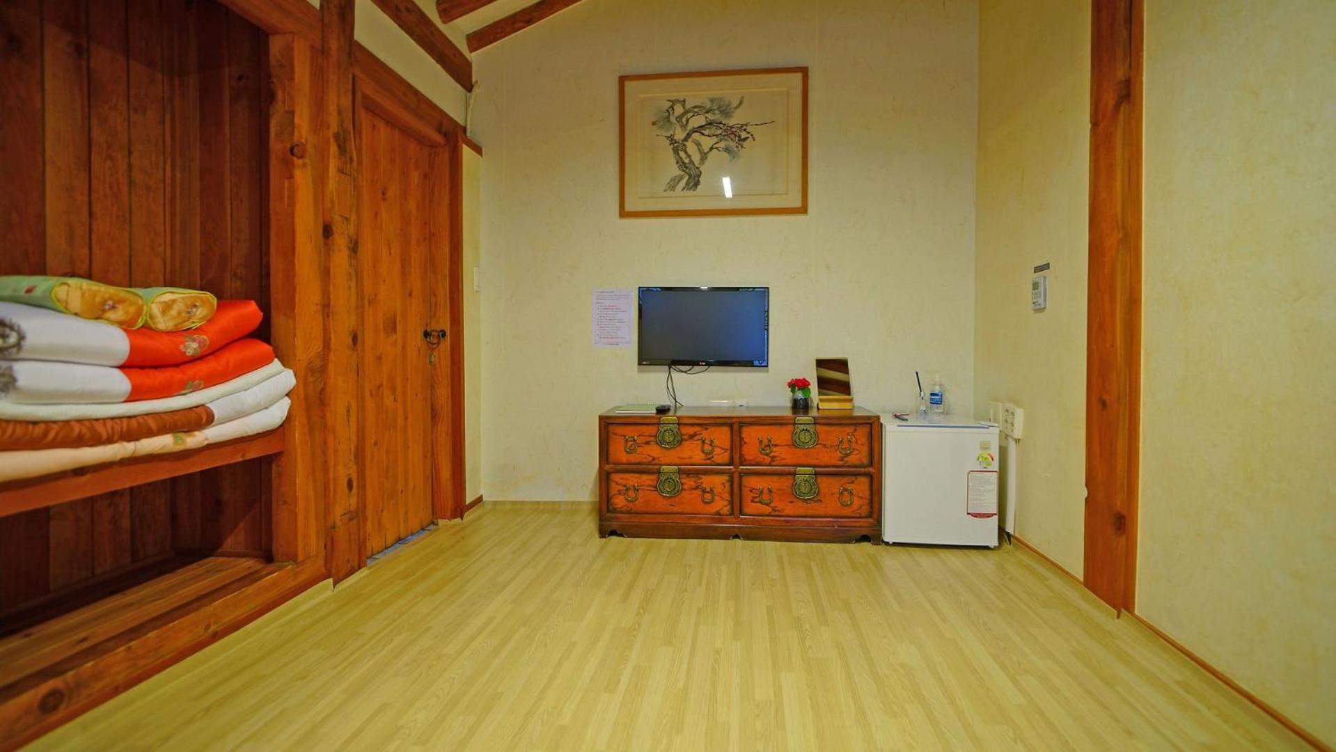 Sarangroo