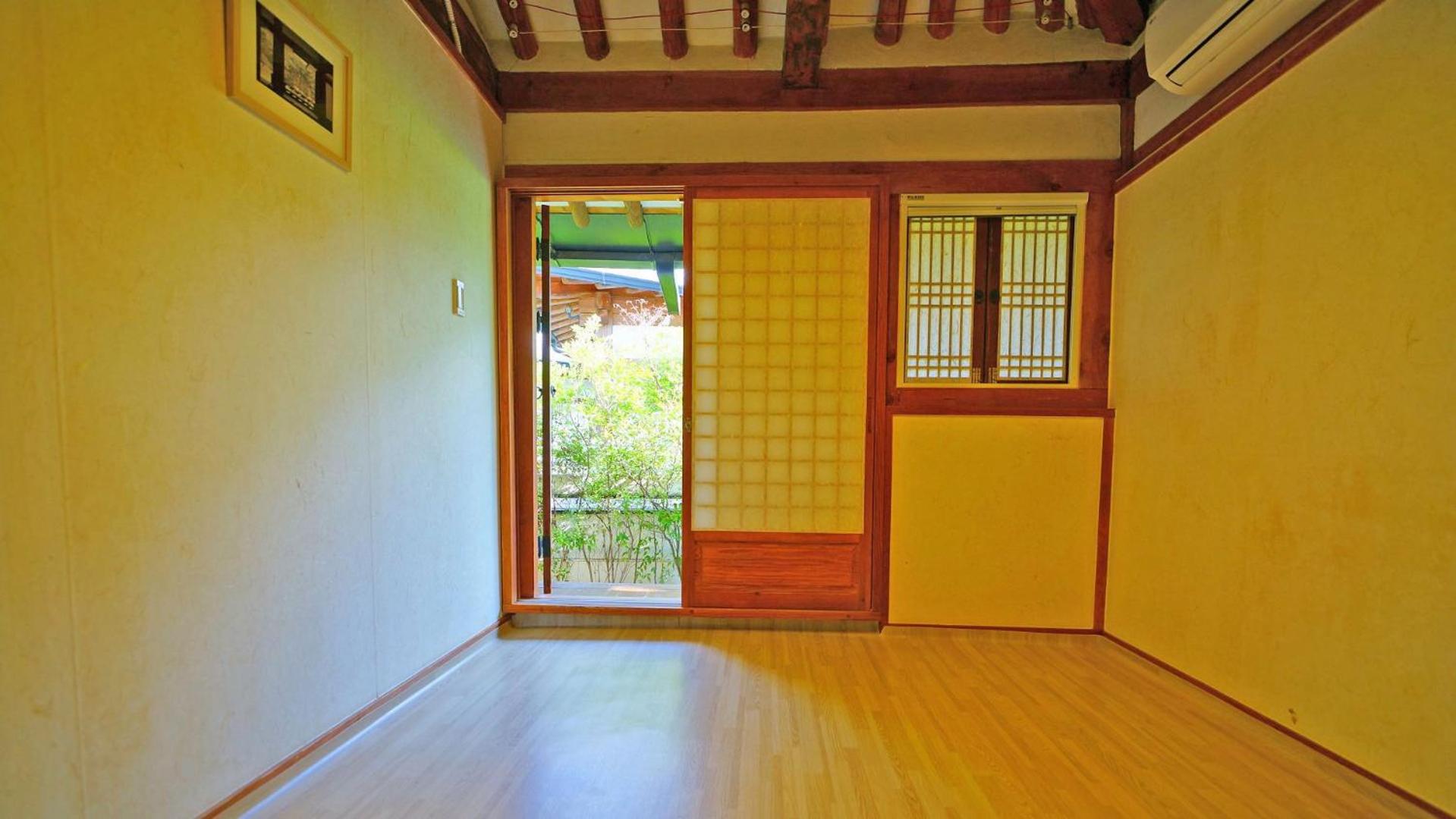 Sarangroo