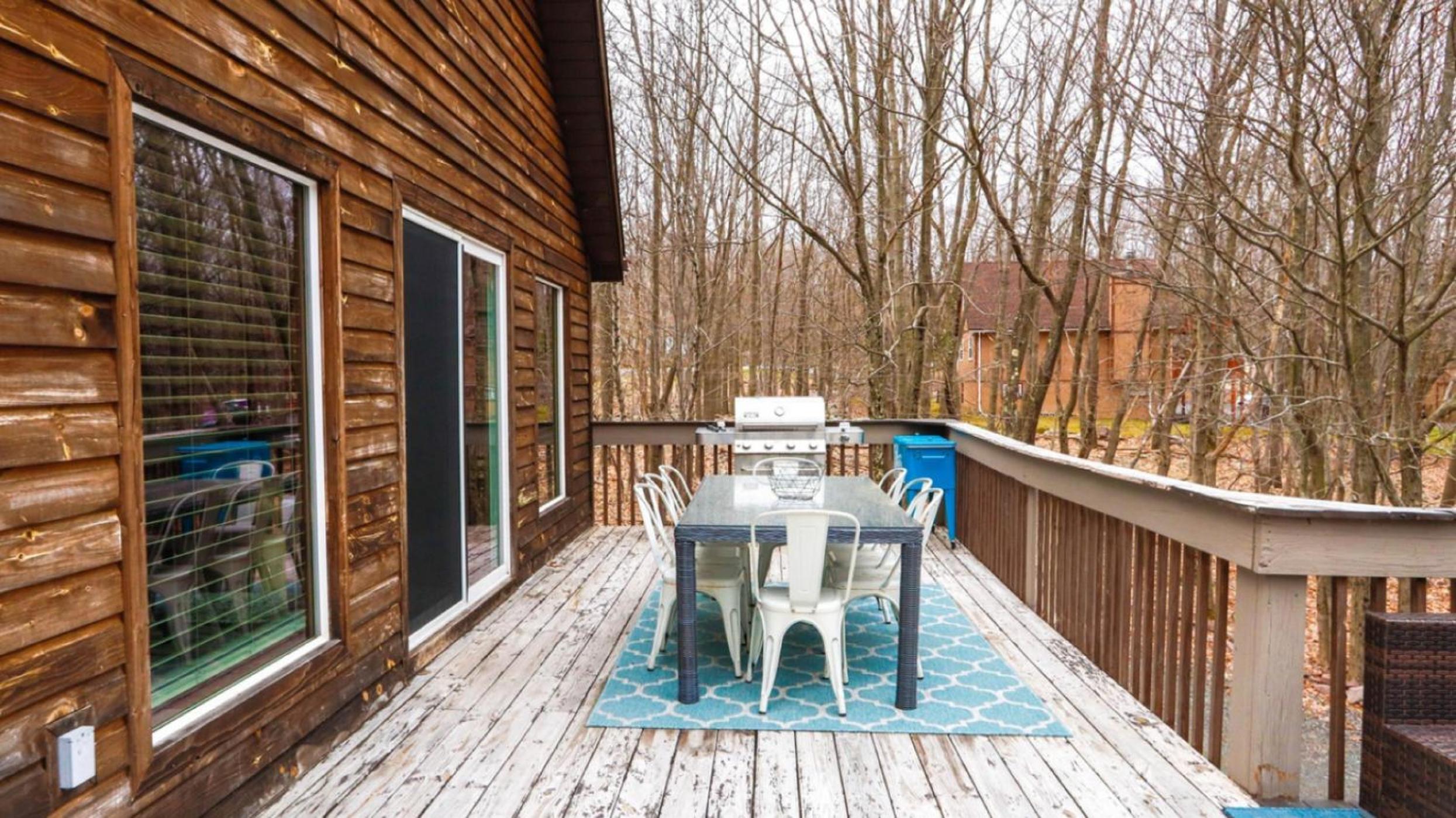 Poconos August Dates Filling Fast Bonus Giveaway