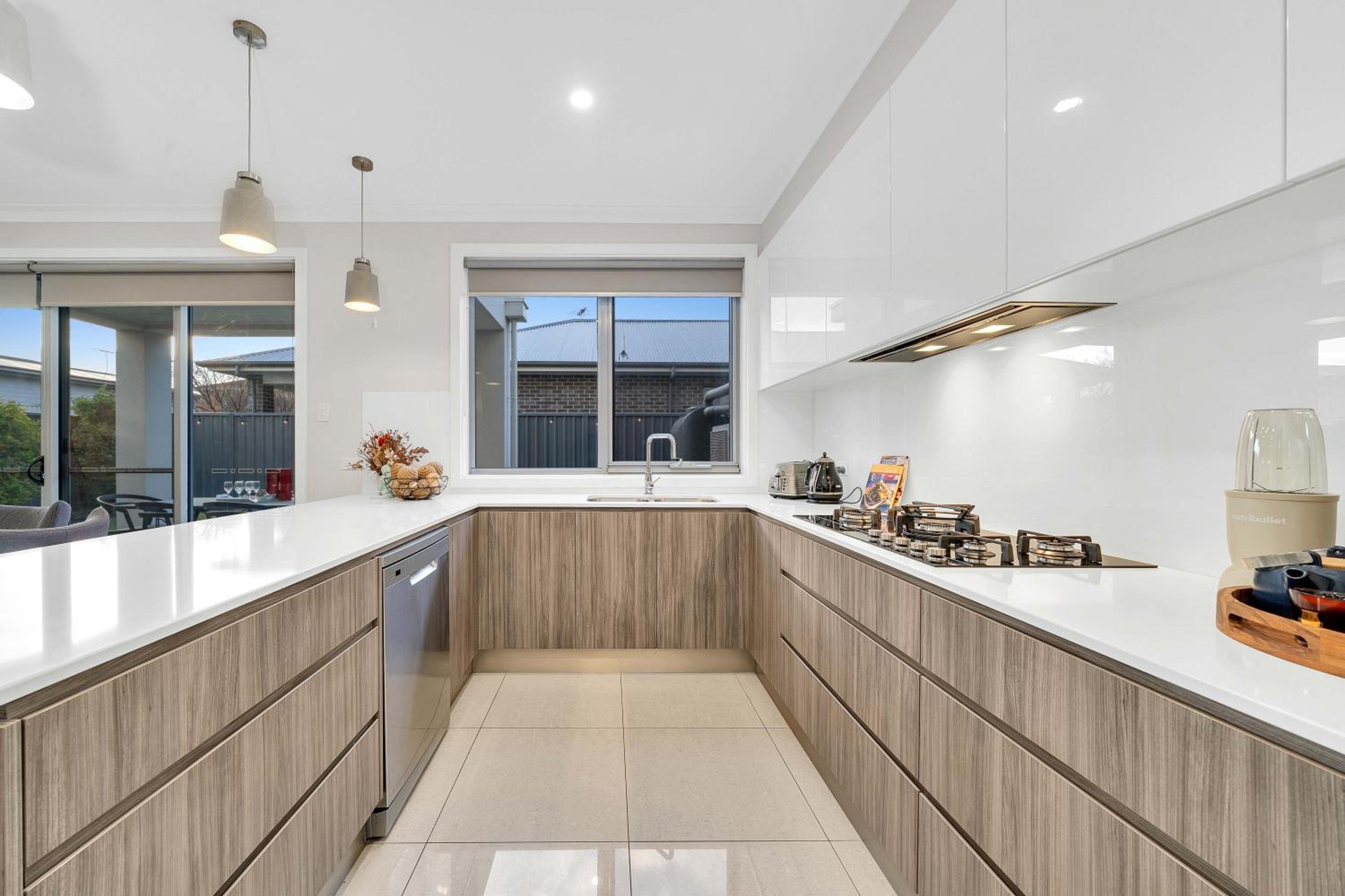 Luxury on City Fringe in Klemzig By Elegant Stays