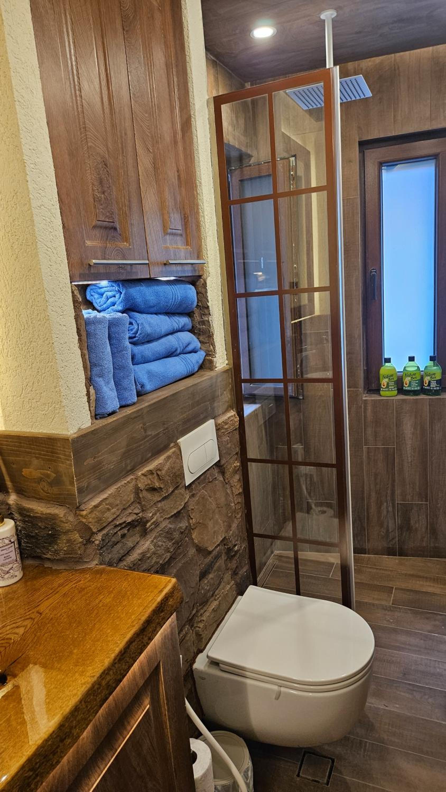 Nea Mesemvria Boutique