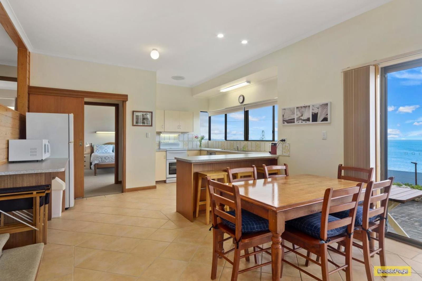Lowtide 13a Battunga Ave Port Elliot - No Linen Included