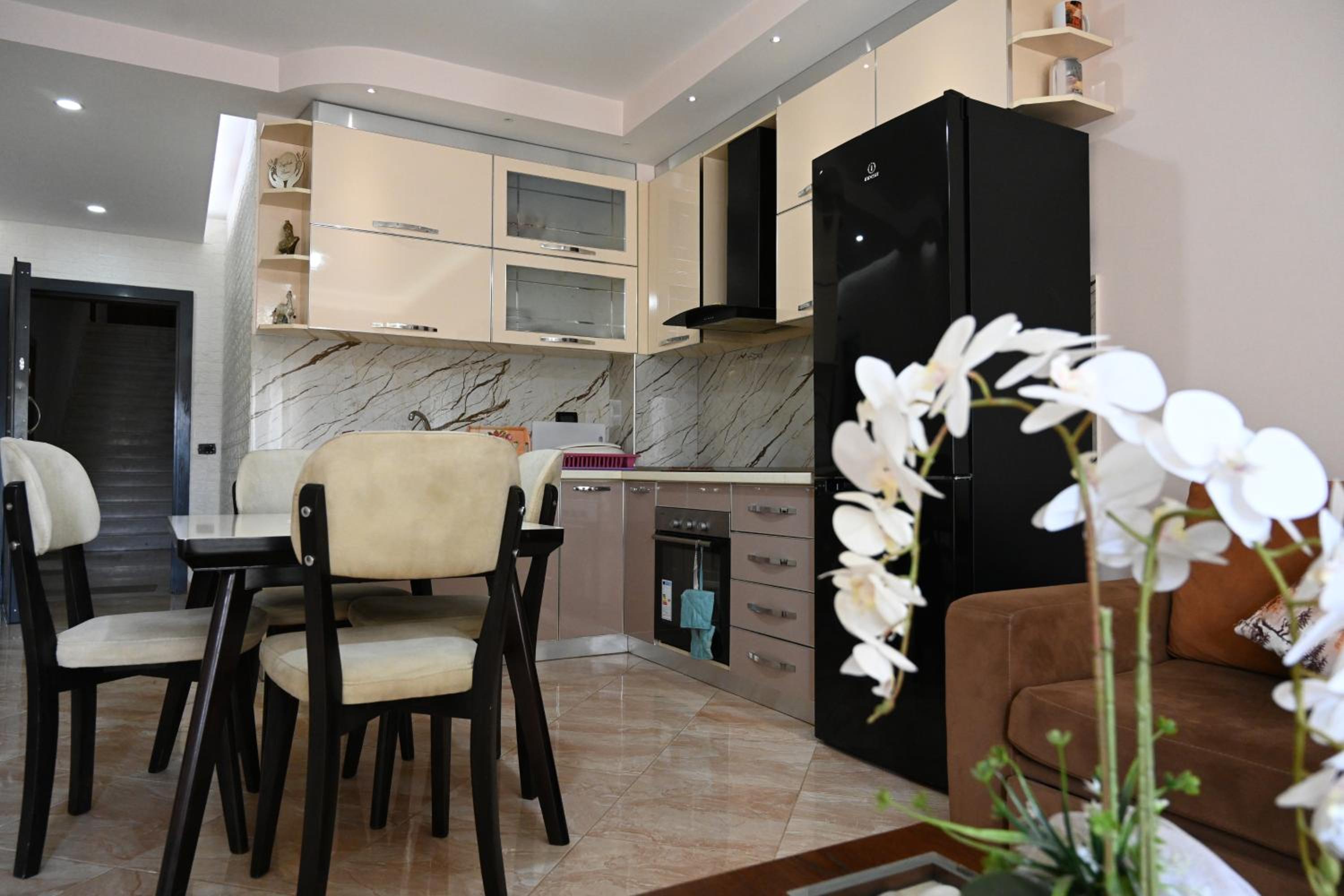Shengjin Seaside Apartments