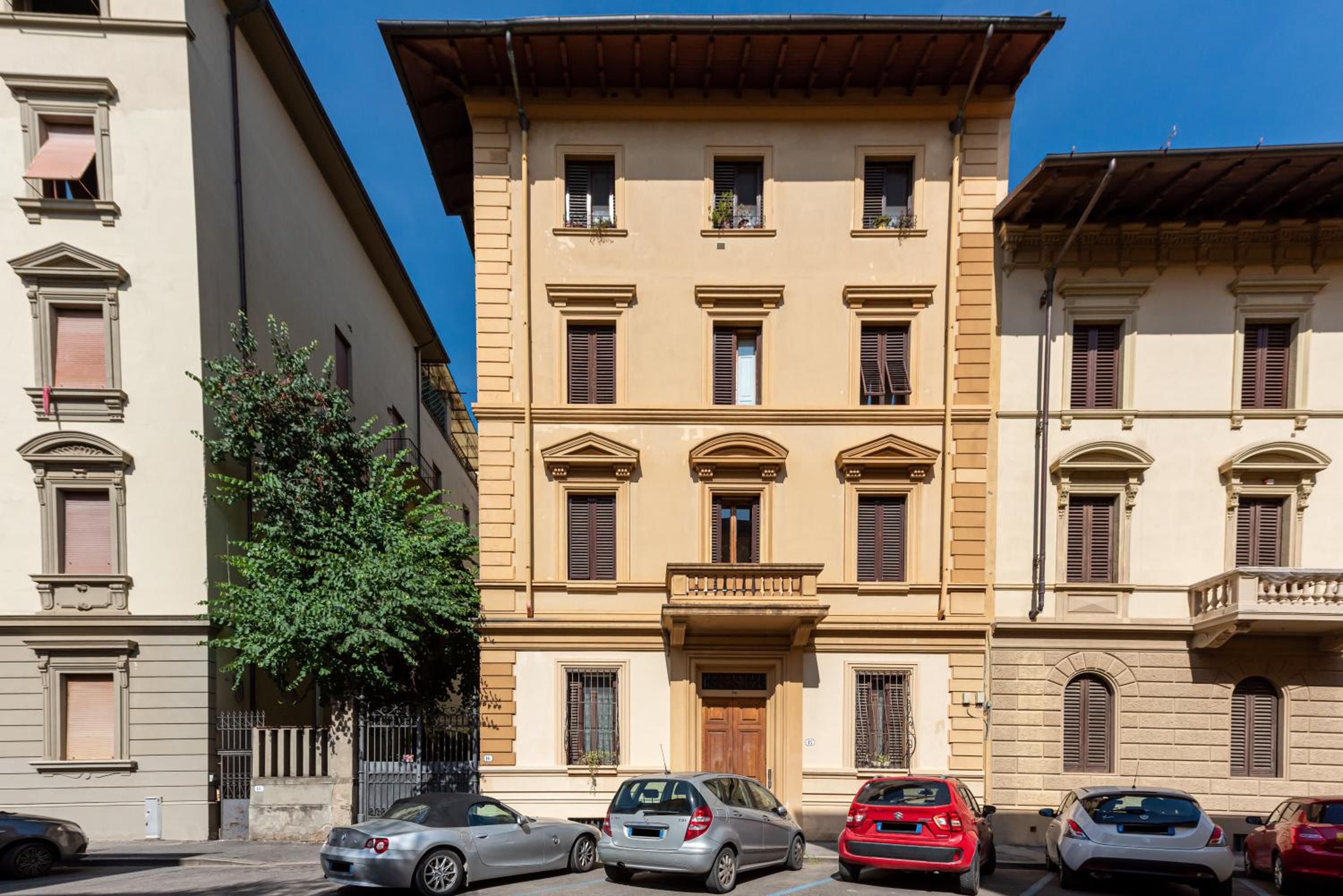 Room in the center of Florence