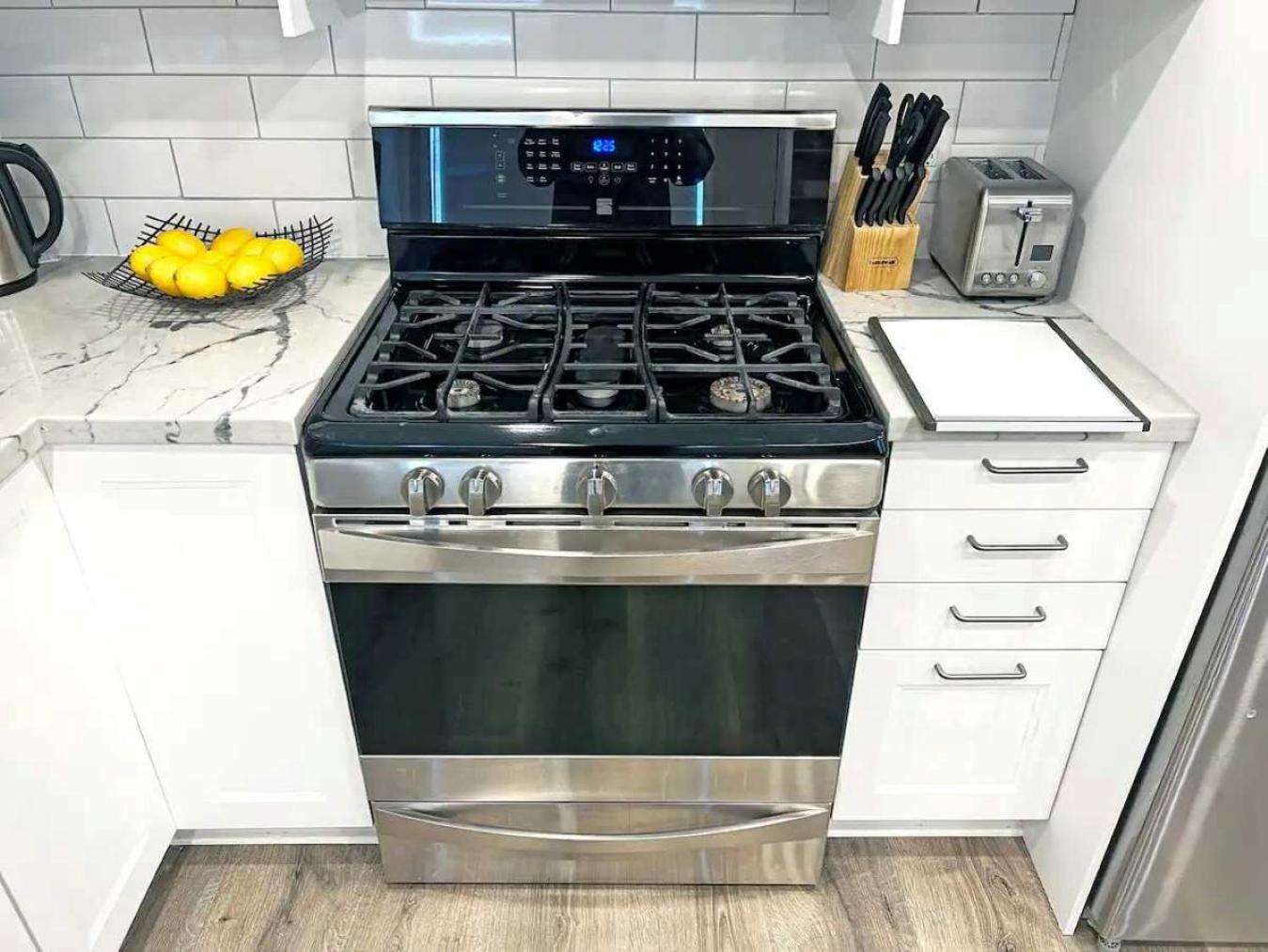 Hamilton Haven - Smart Tech and BBQ Oasis - Pool