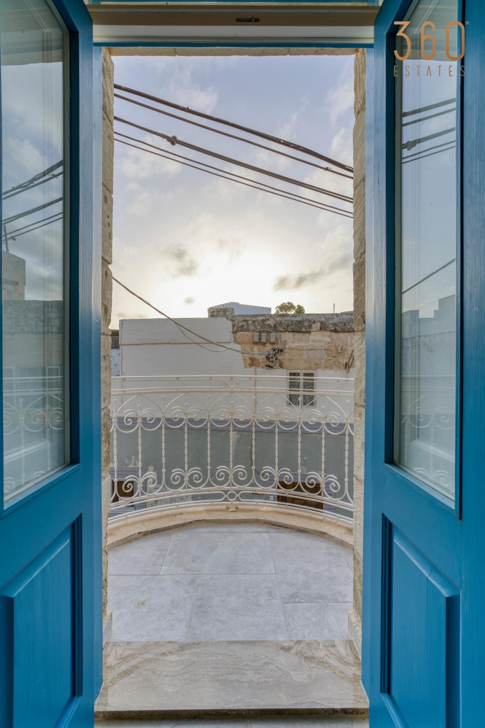 Charming and Modern 1BR House in Historic Zebbug by 360 Estates
