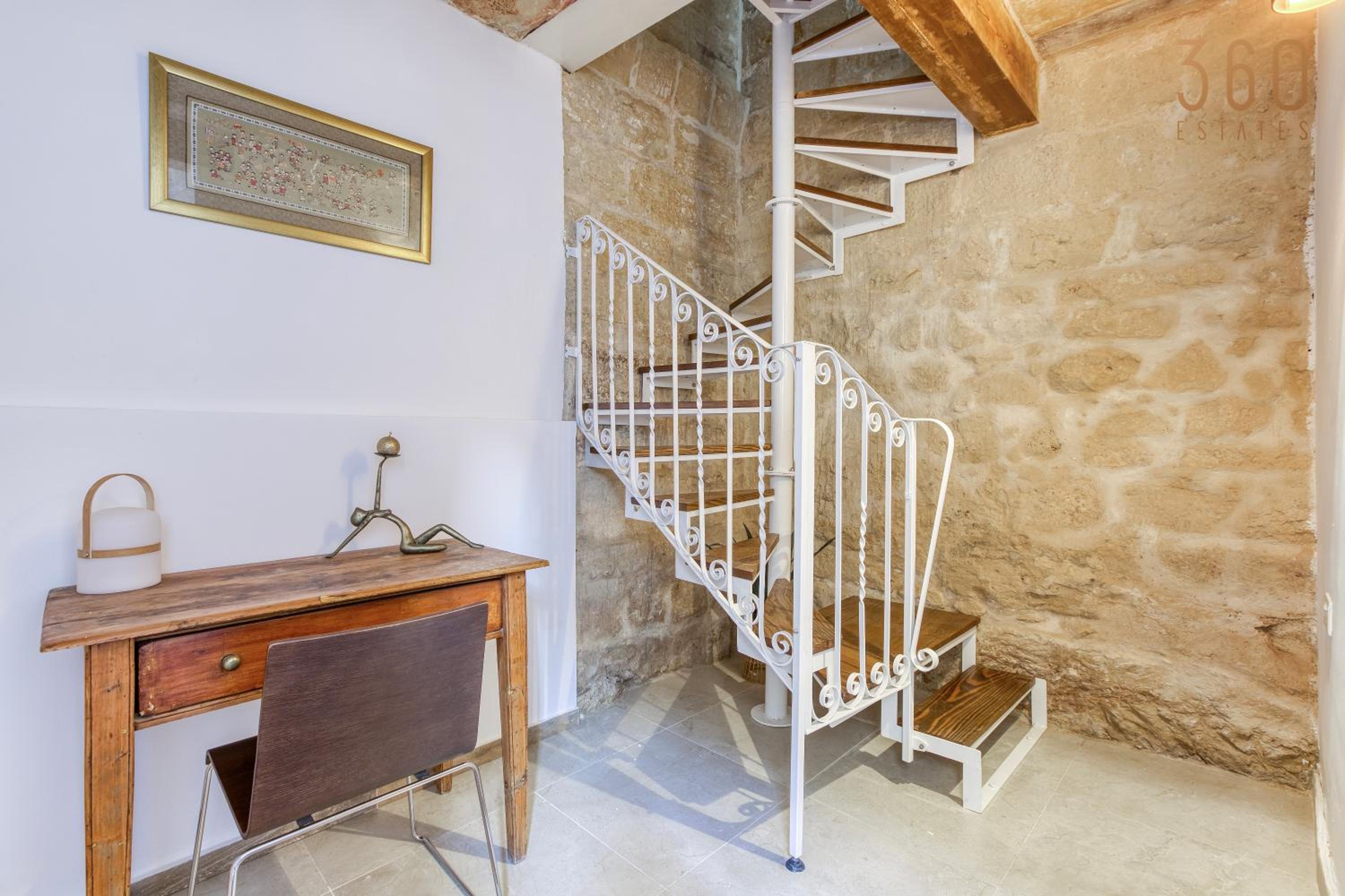 Charming and Modern 1BR House in Historic Zebbug by 360 Estates