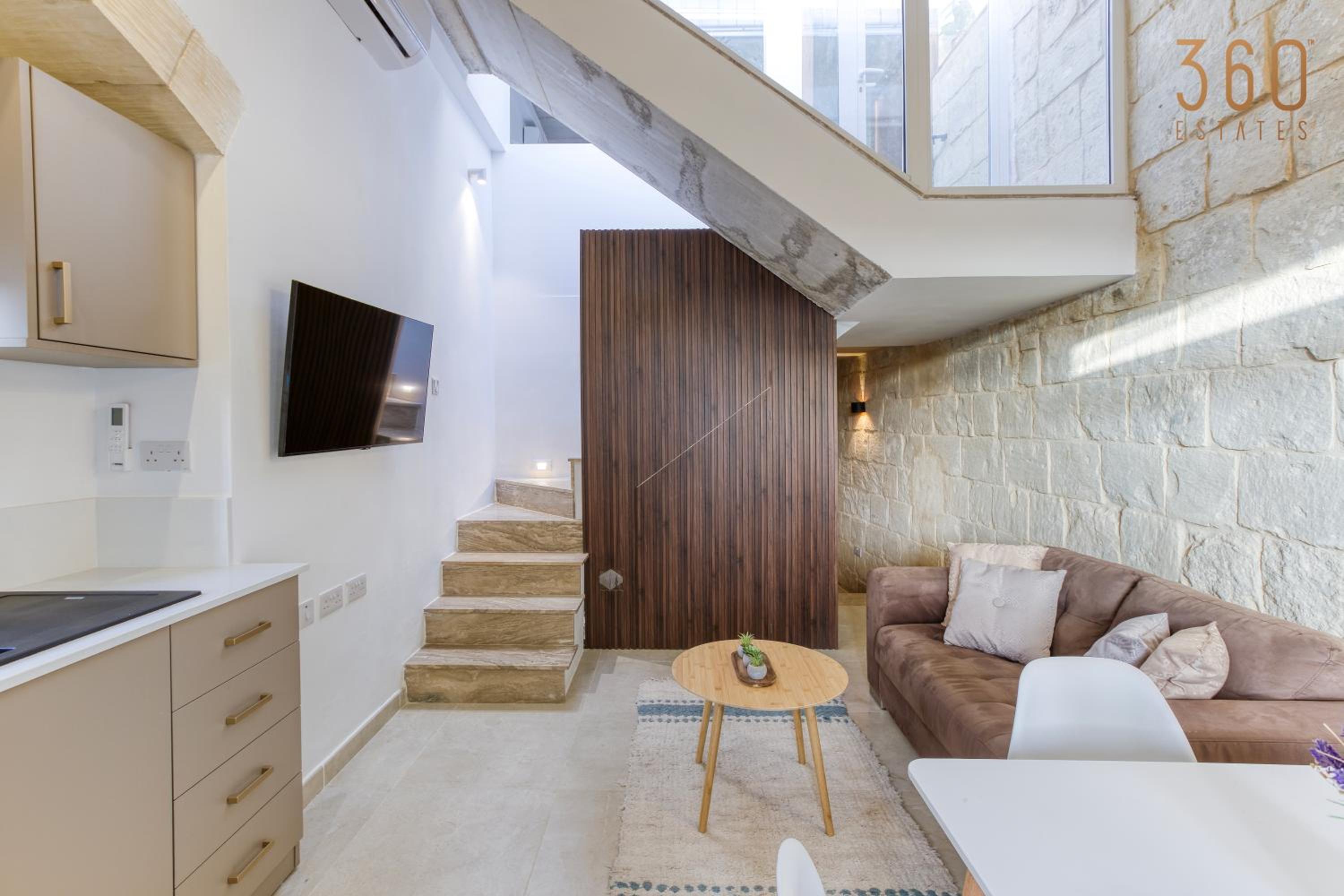 Charming and Modern 1BR House in Historic Zebbug by 360 Estates