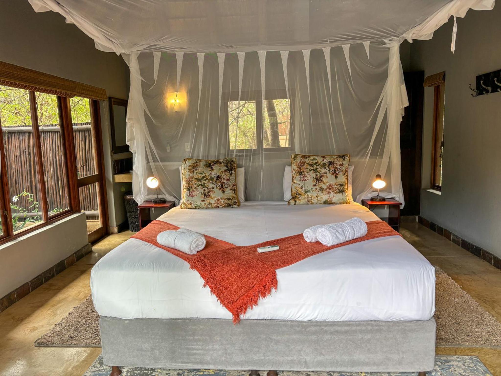 Hoedspruit Raptors Lodge N16