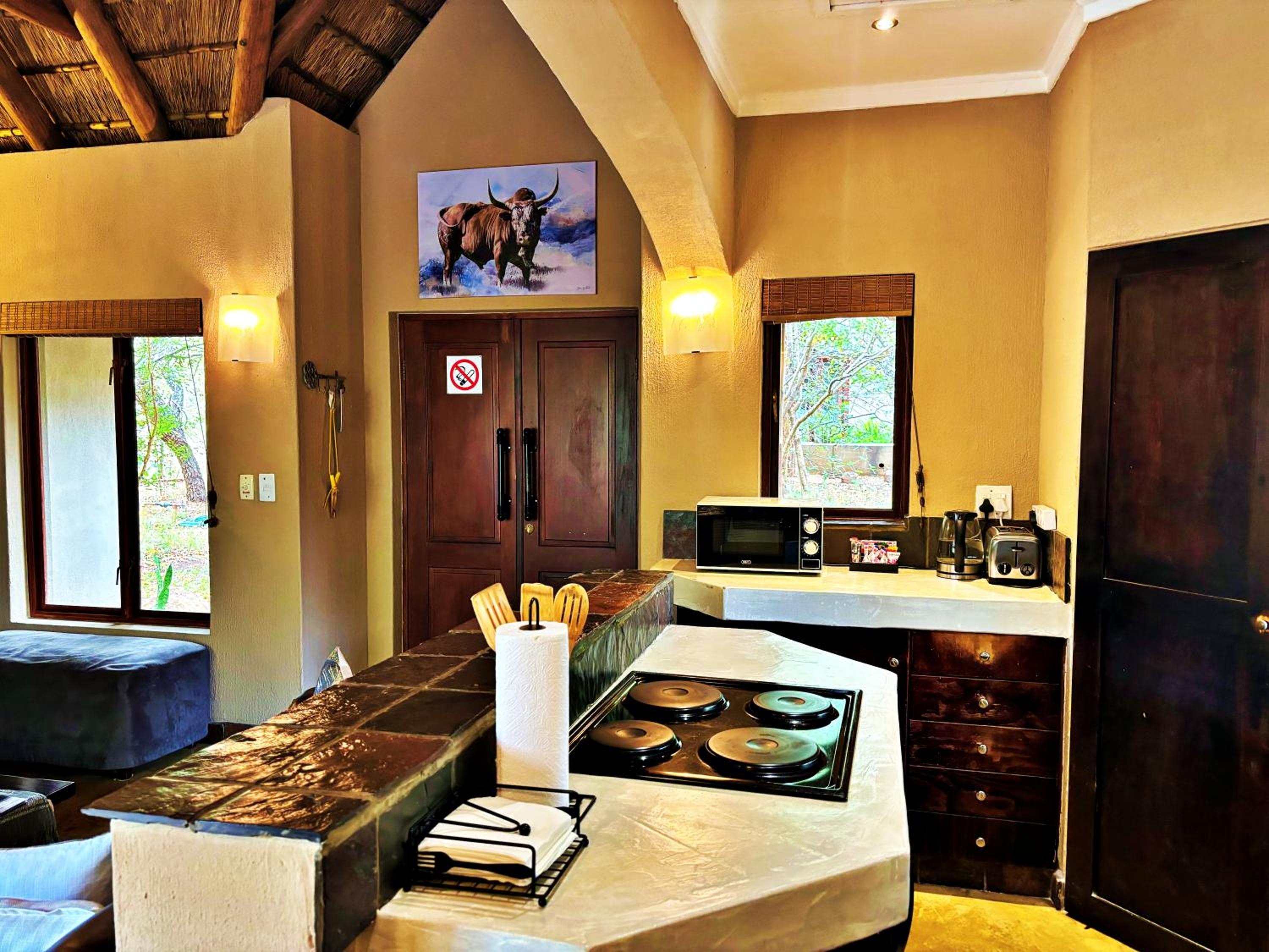 Hoedspruit Raptors Lodge N16