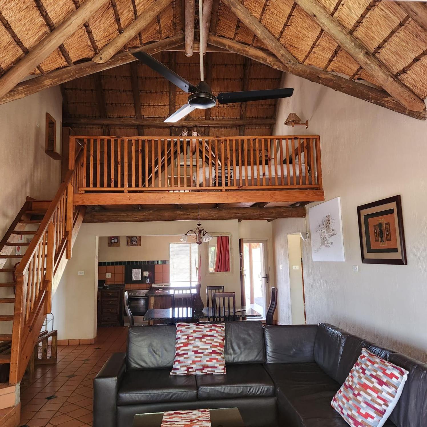 Ekuthuleni River Front Chalets Hoedspruit