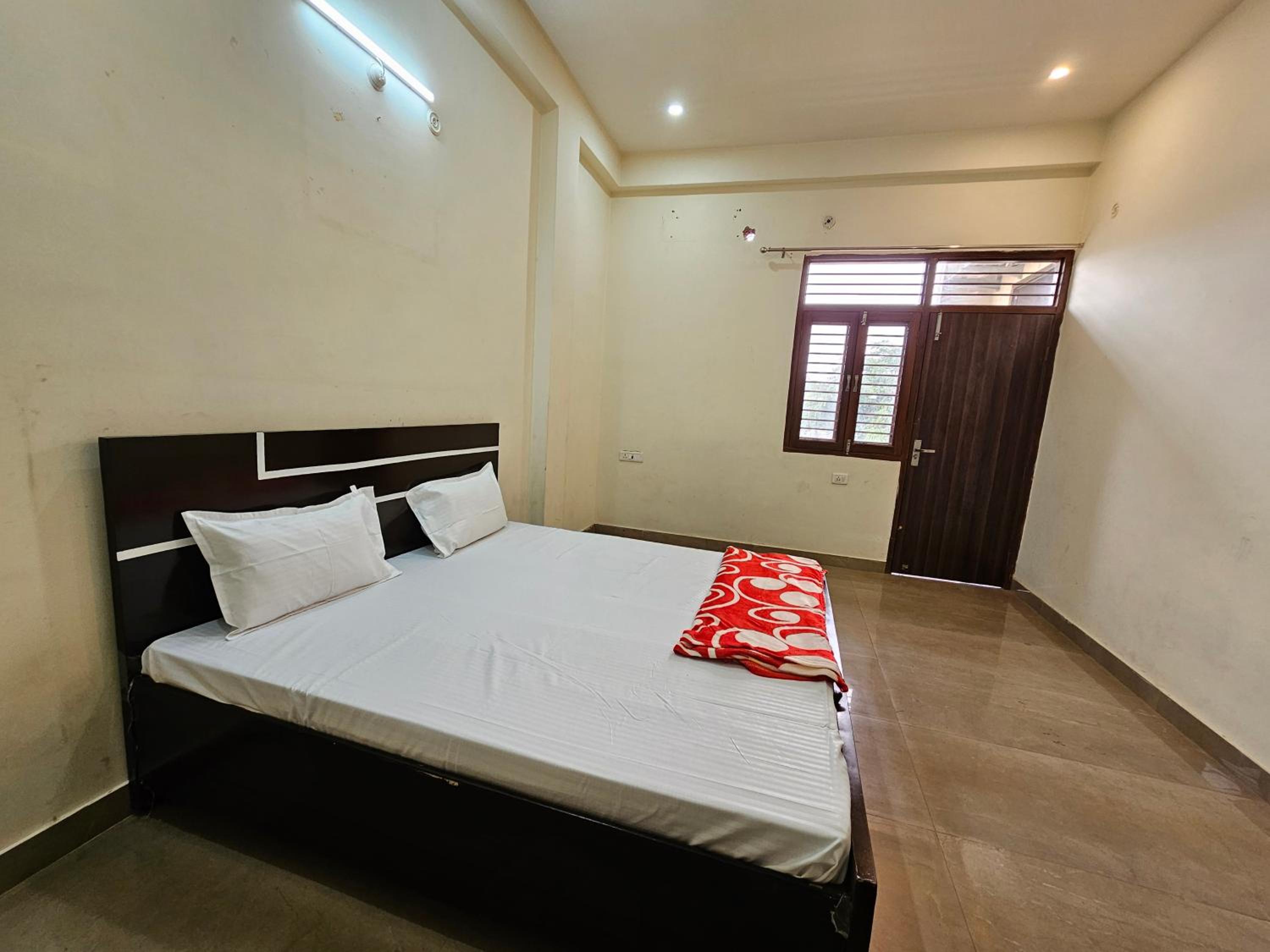 Balaji Residency Inn