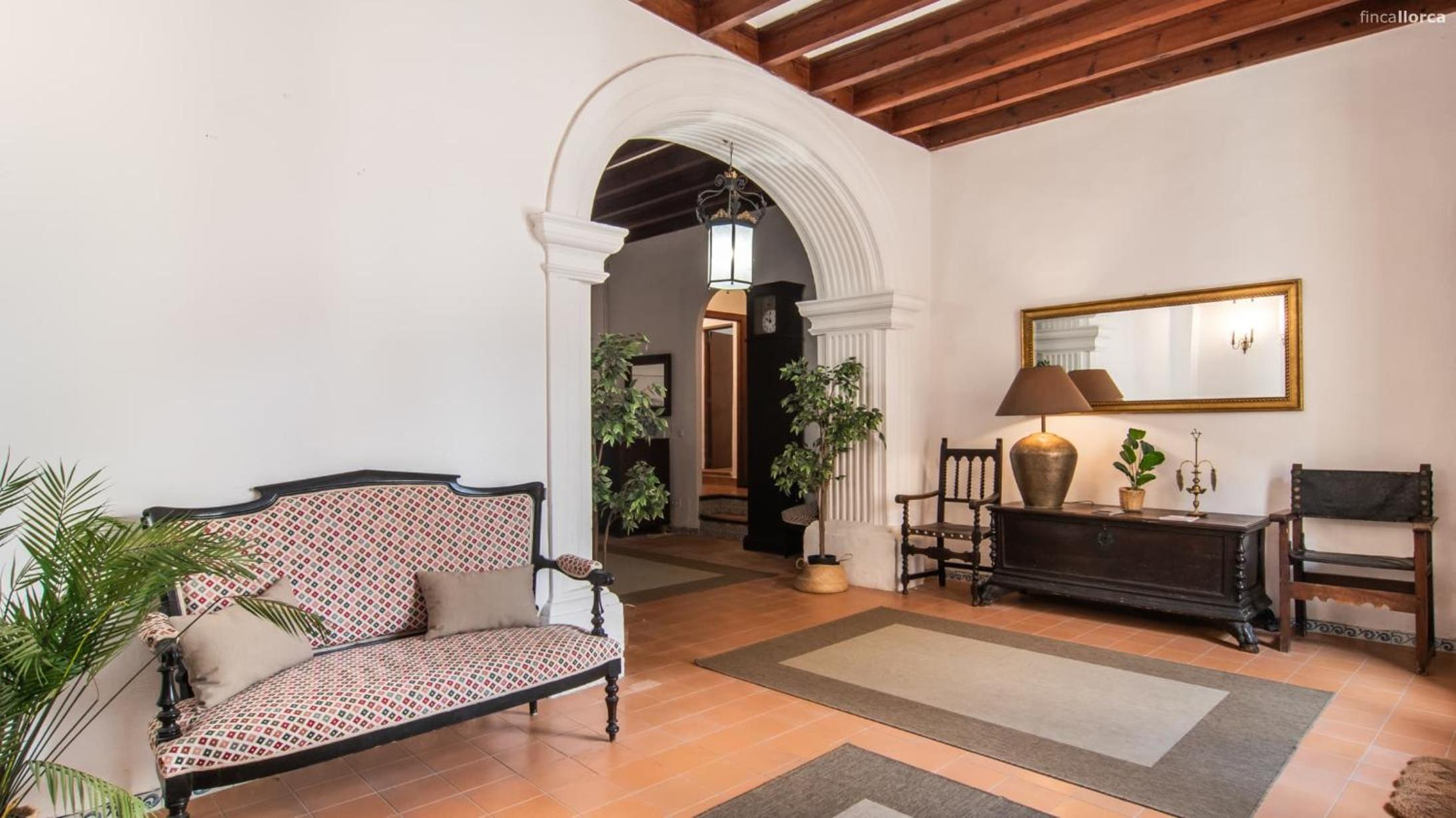 León de Sineu en Sineu — recepcion & lobby