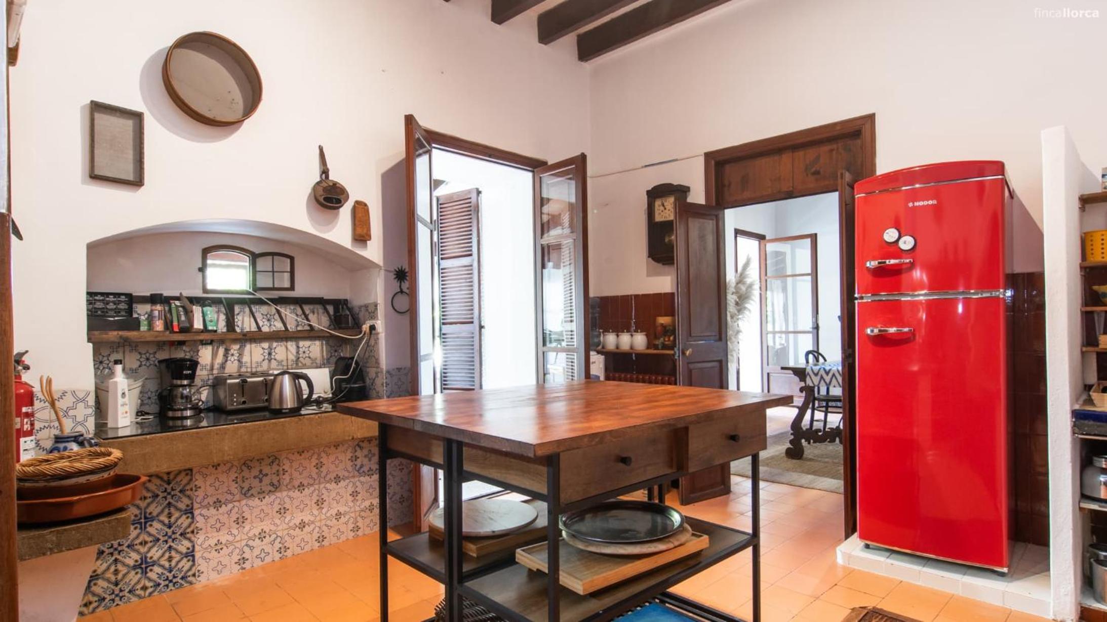 León de Sineu en Sineu — kitchen
