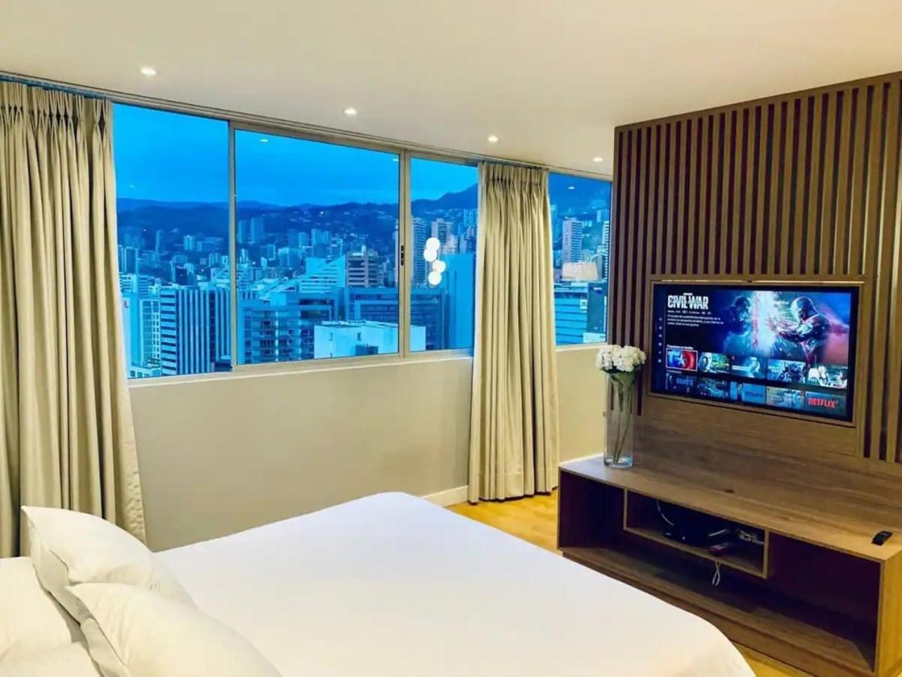 Pro Desing Penthouse 1 Bedroom Ac In Poblado 2004