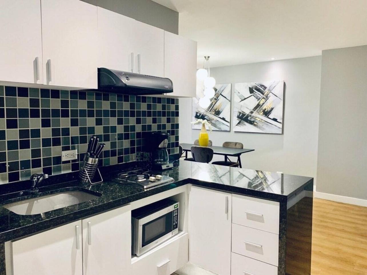 Pro Desing Penthouse 1 Bedroom Ac In Poblado 2004
