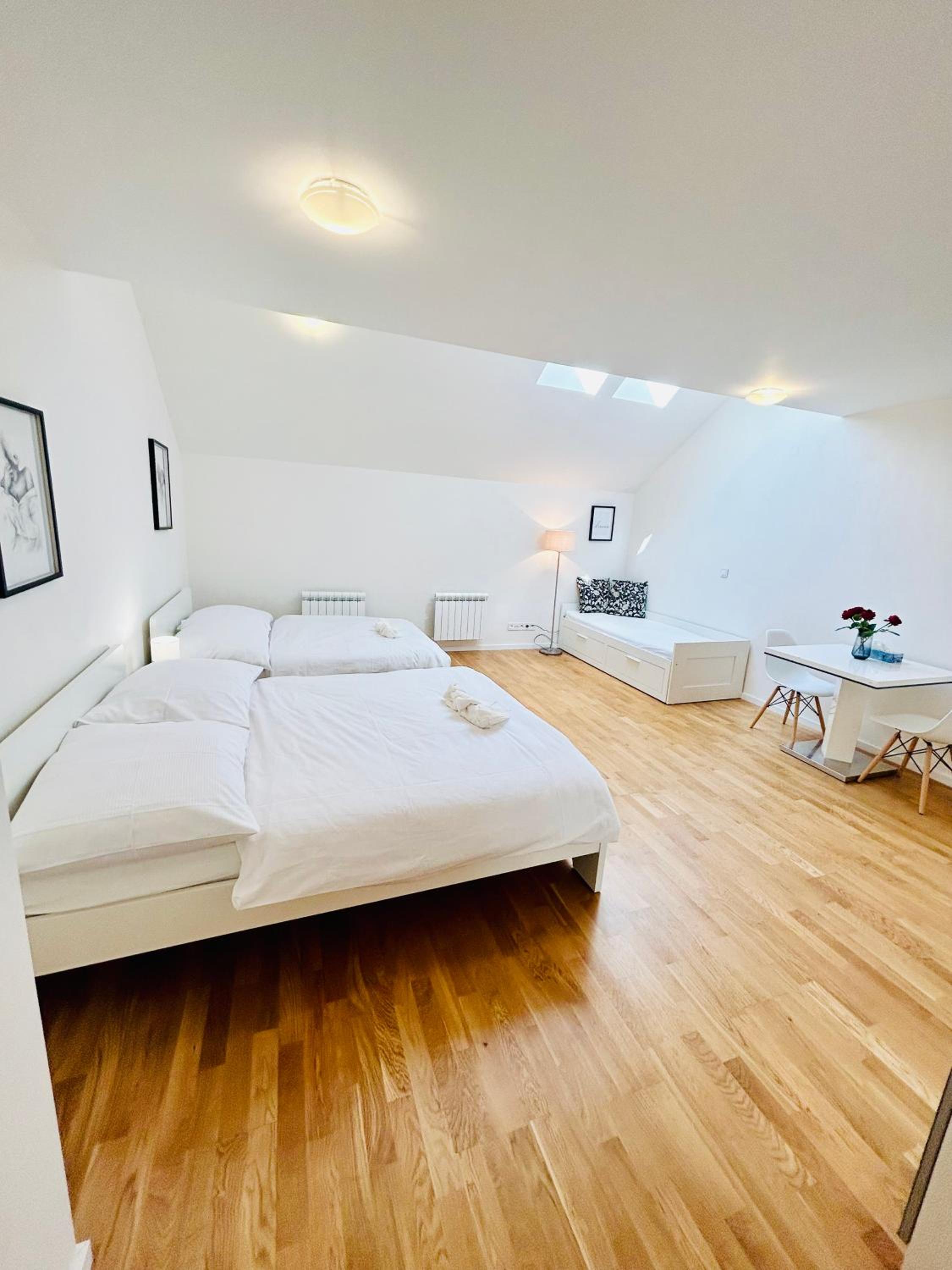 Cozy Design apartments right next to Wenceslas Square