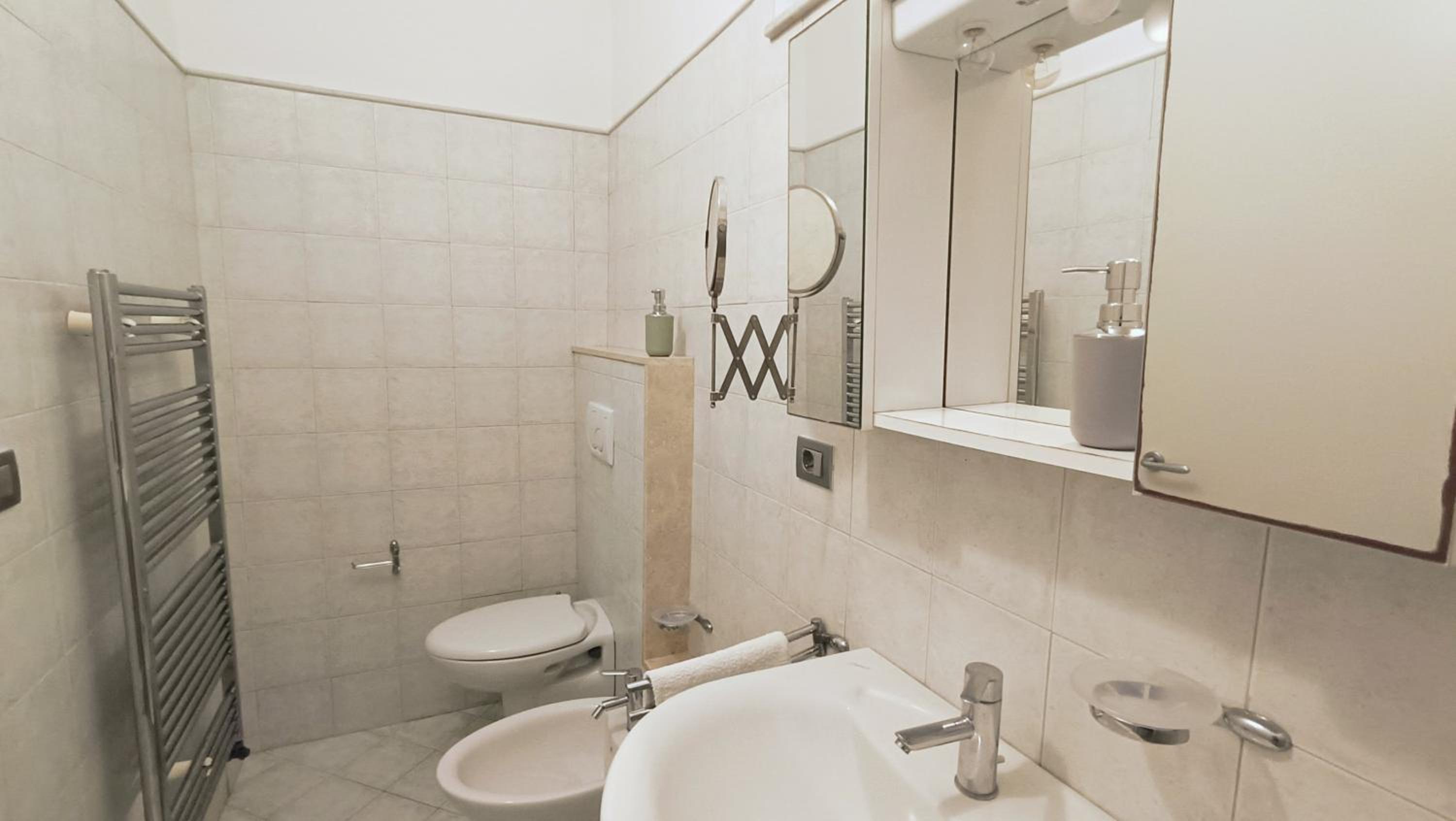 Edera Room and Apartment view 4