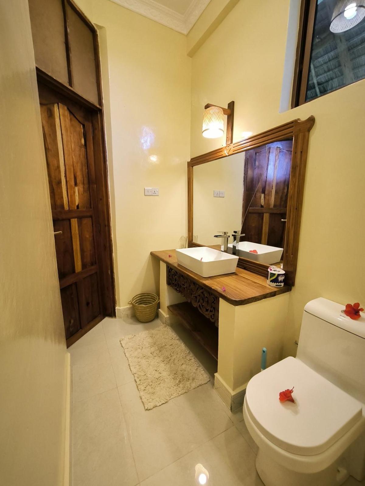 Diacarisma Boutique Resort Nungwi view 4