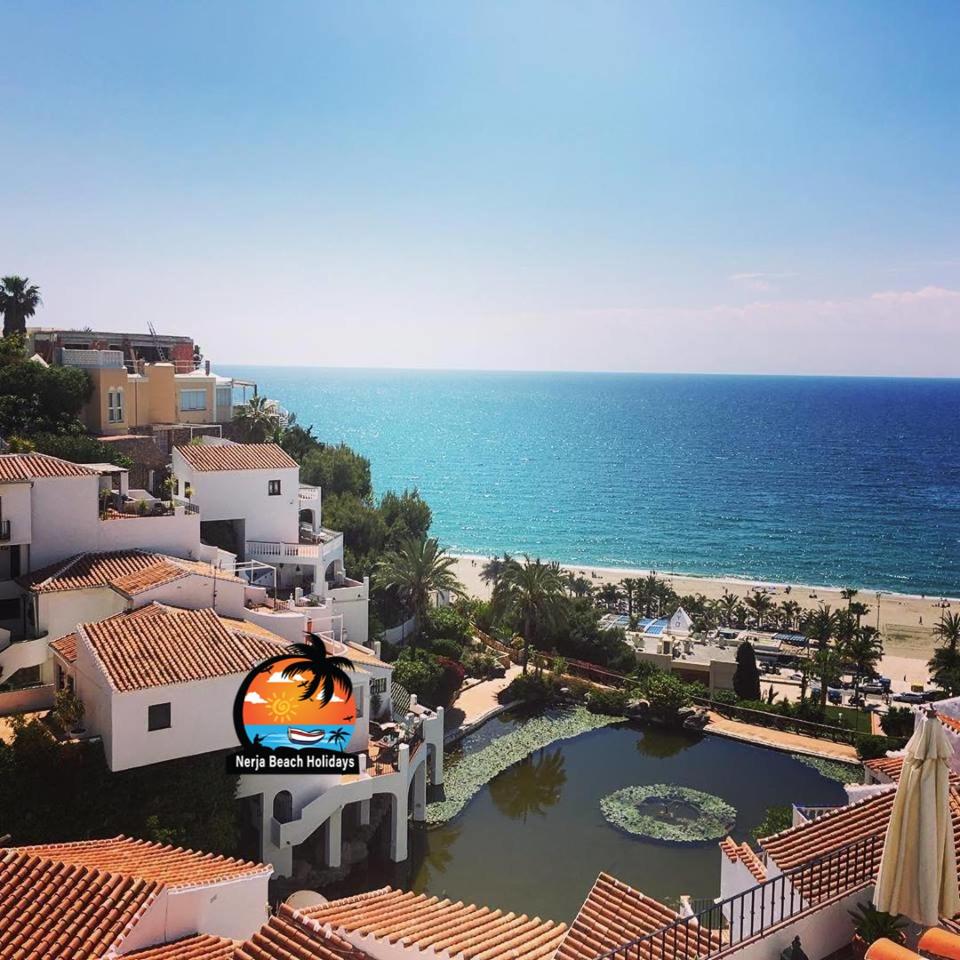 Spacious 2 Bed, 2 Bath in Capistrano Playa, Nerja view 4