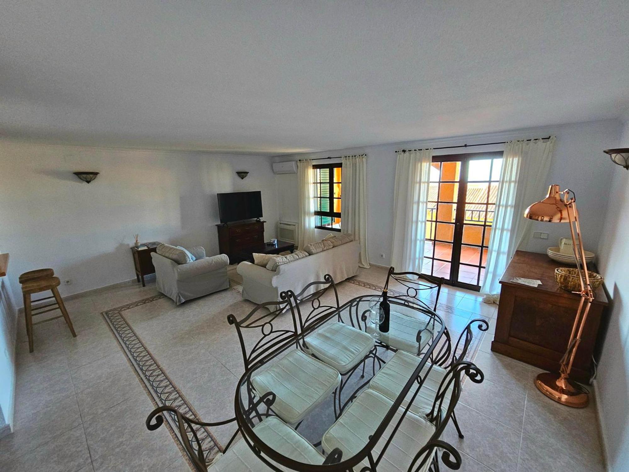 Luxury Apartments Mascarat