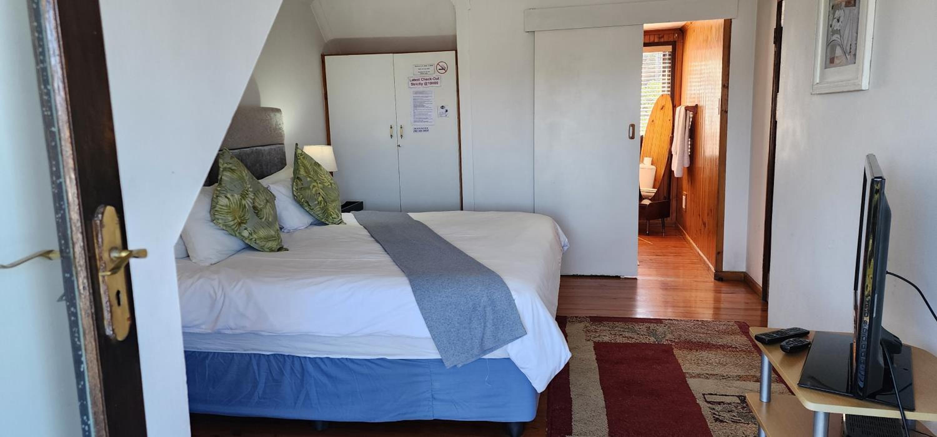 Lagoon Lodge