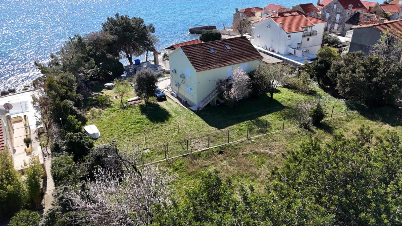 Villa Jolanda Beachside Residence view 2