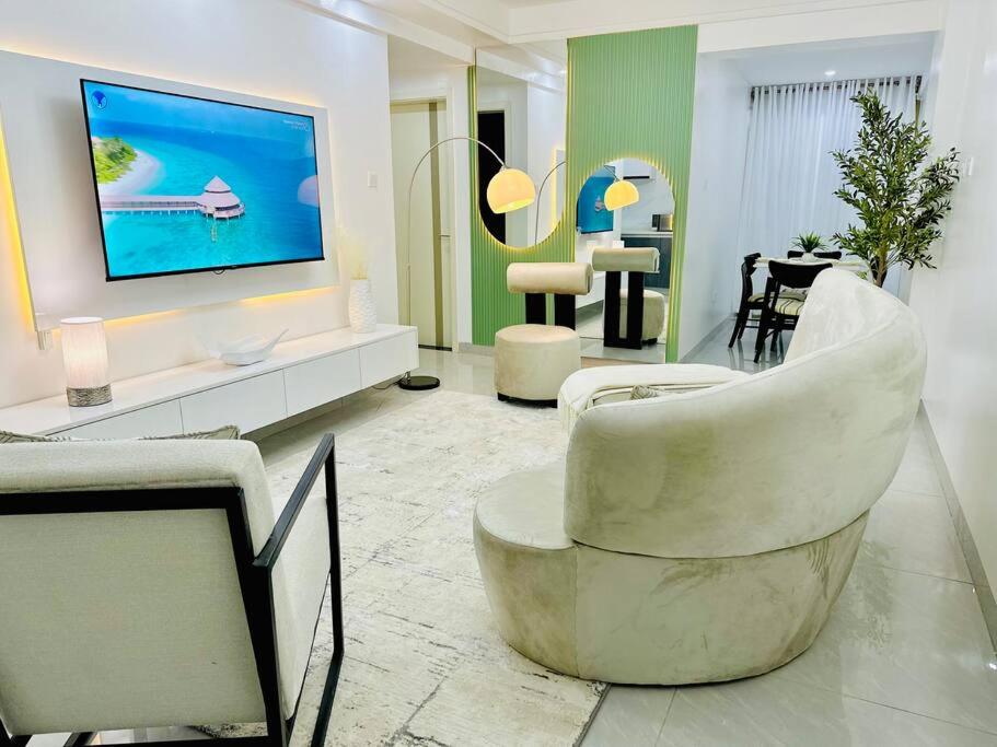 Aluxe - Redefining Modern Luxury