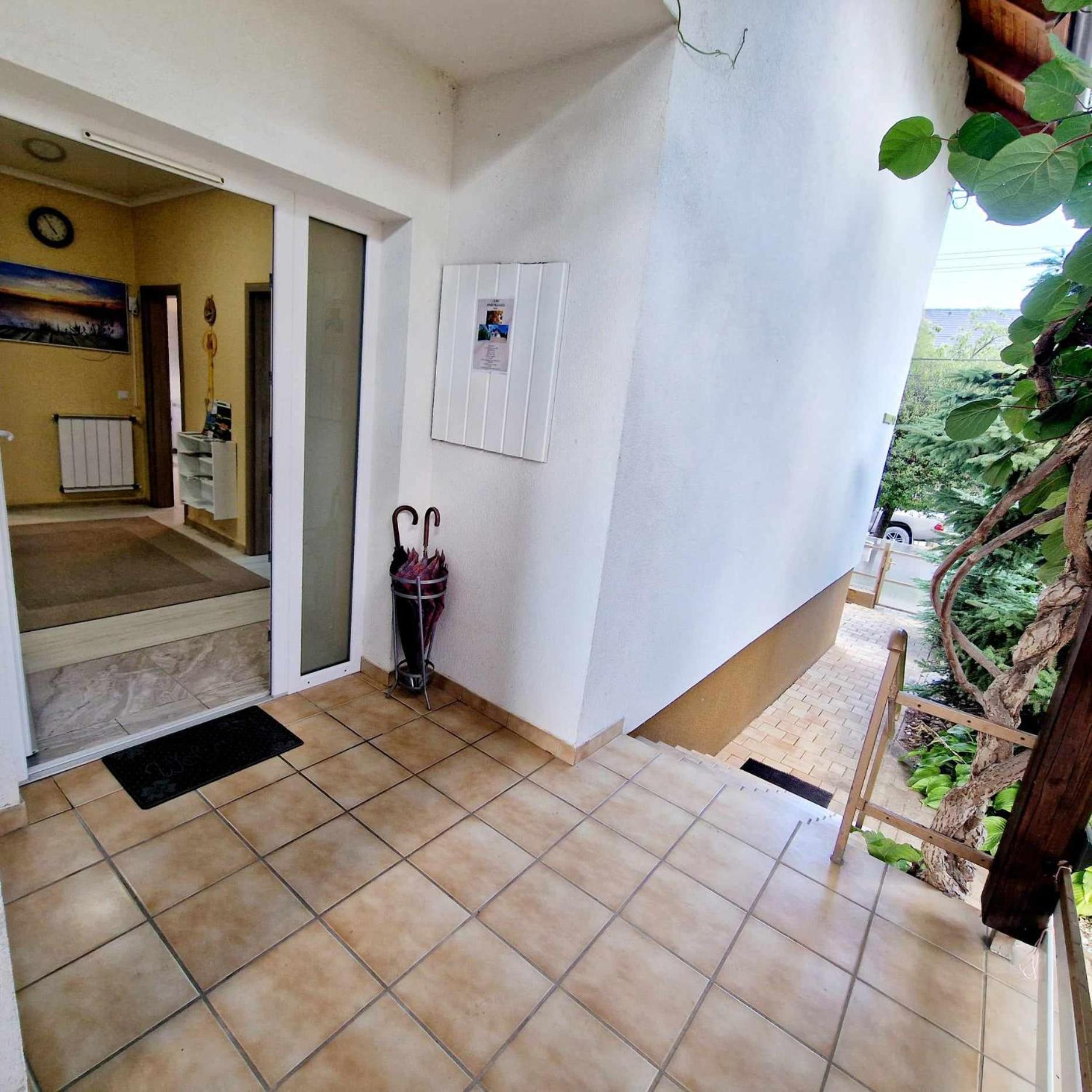Kiwi Apartmanház