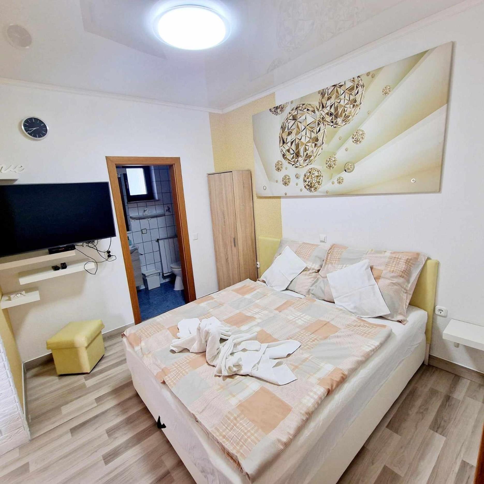 Kiwi Apartmanház