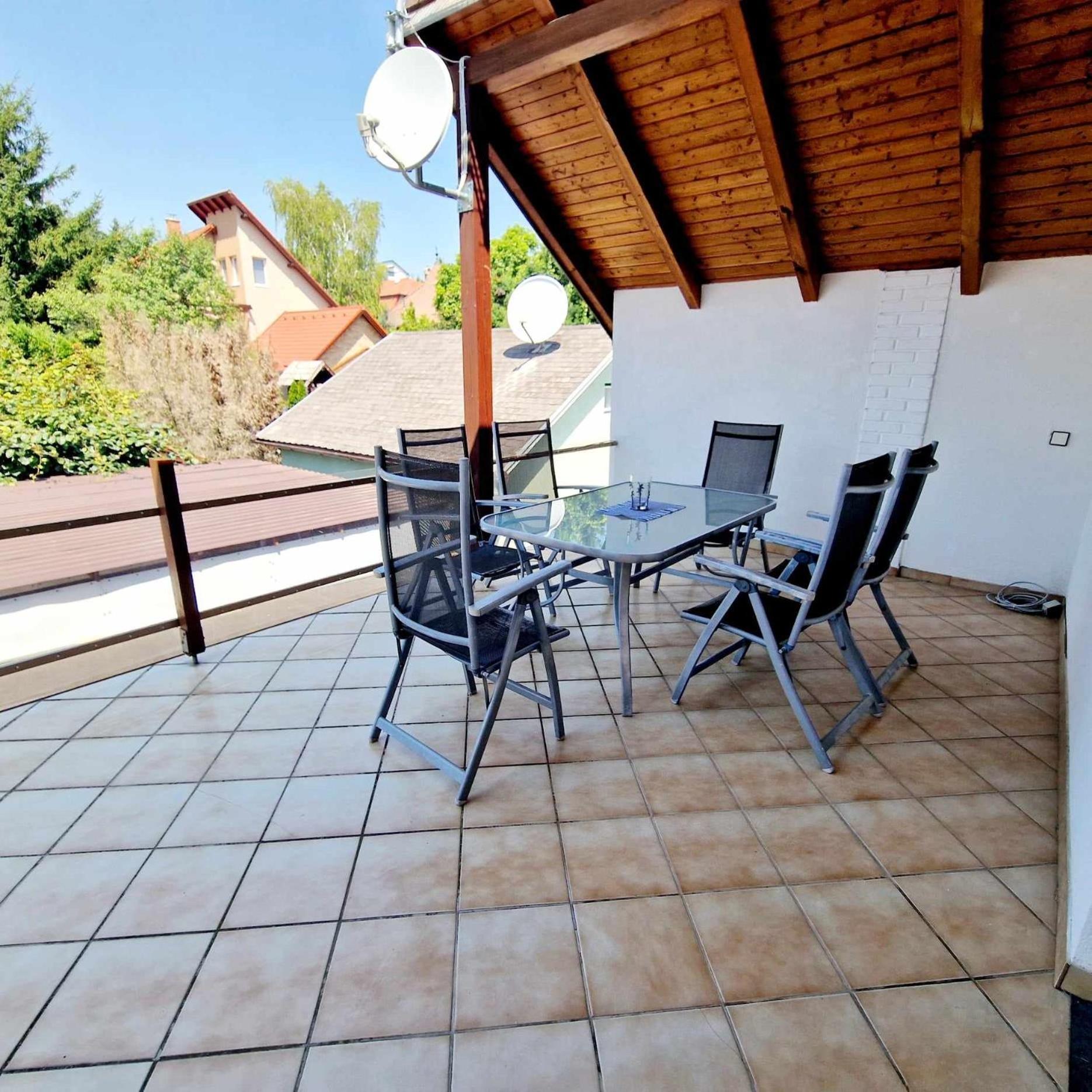 Kiwi Apartmanház