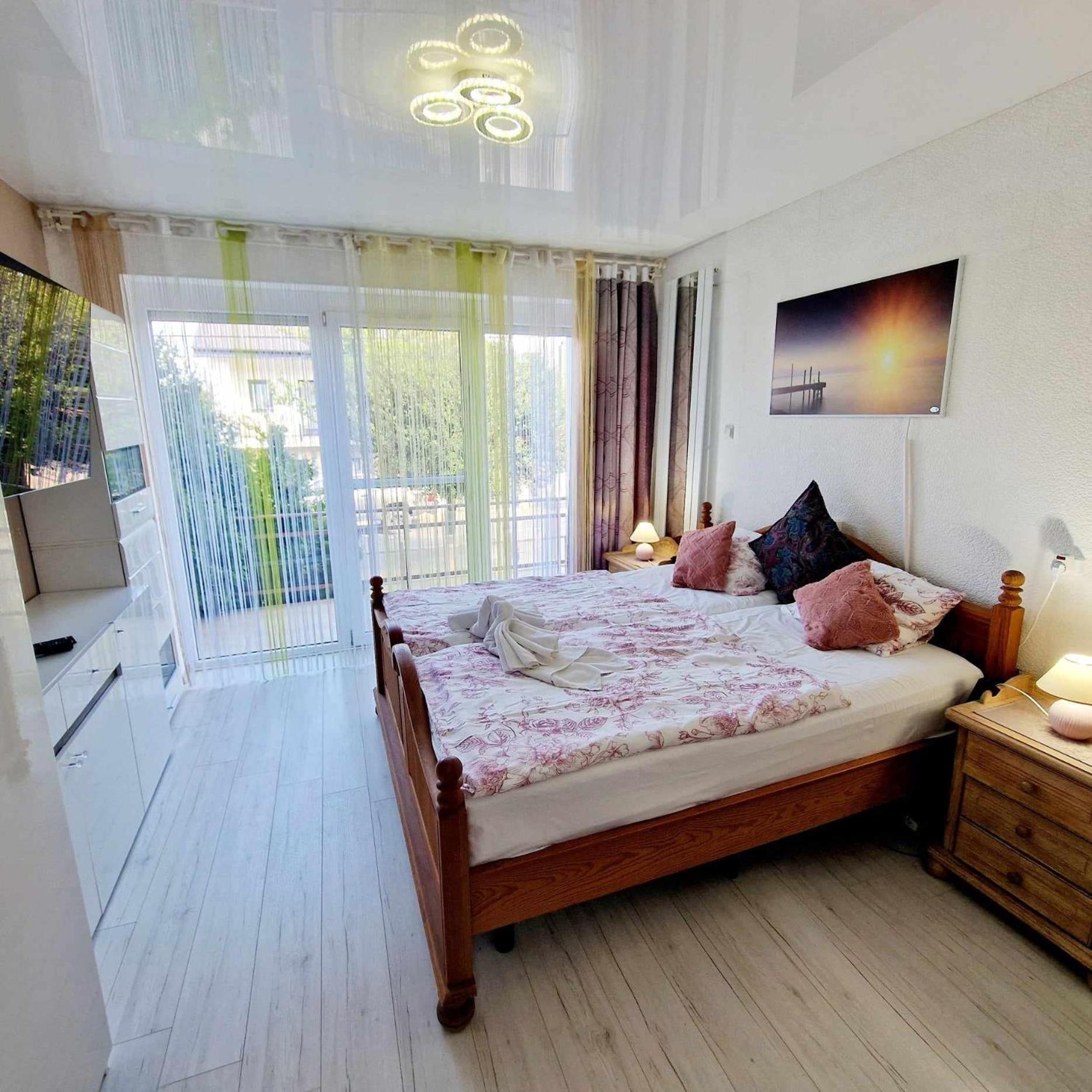 Kiwi Apartmanház