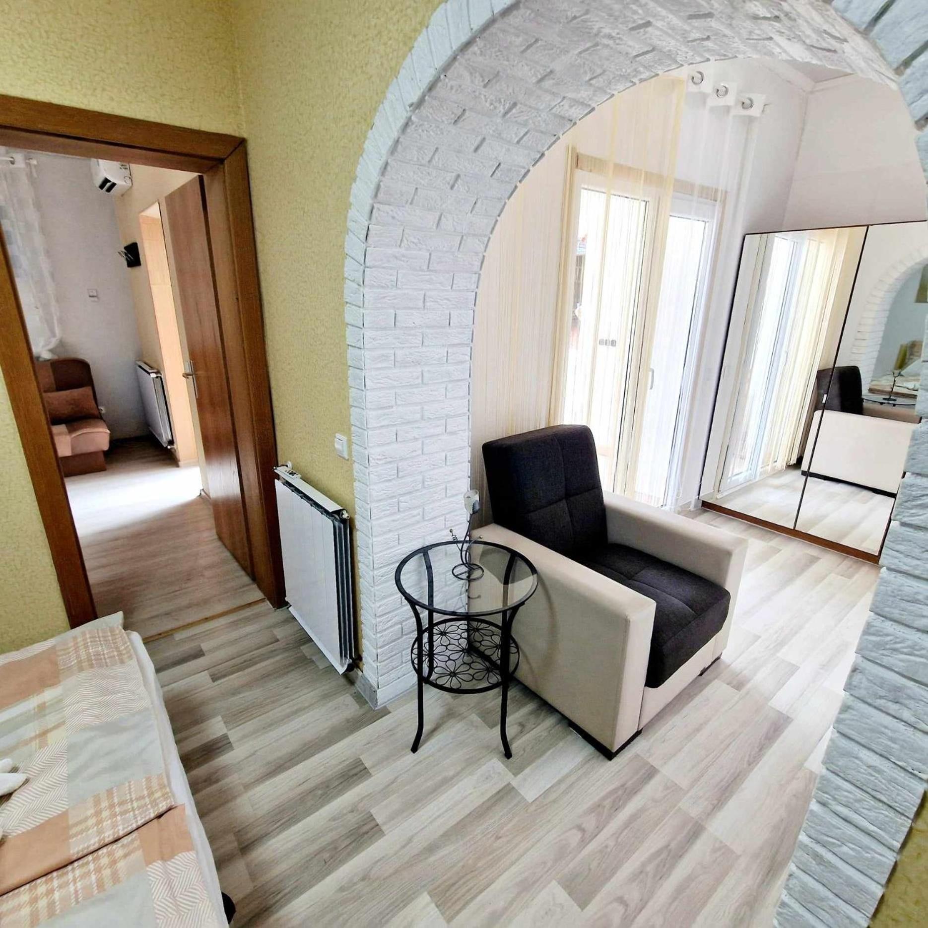 Kiwi Apartmanház