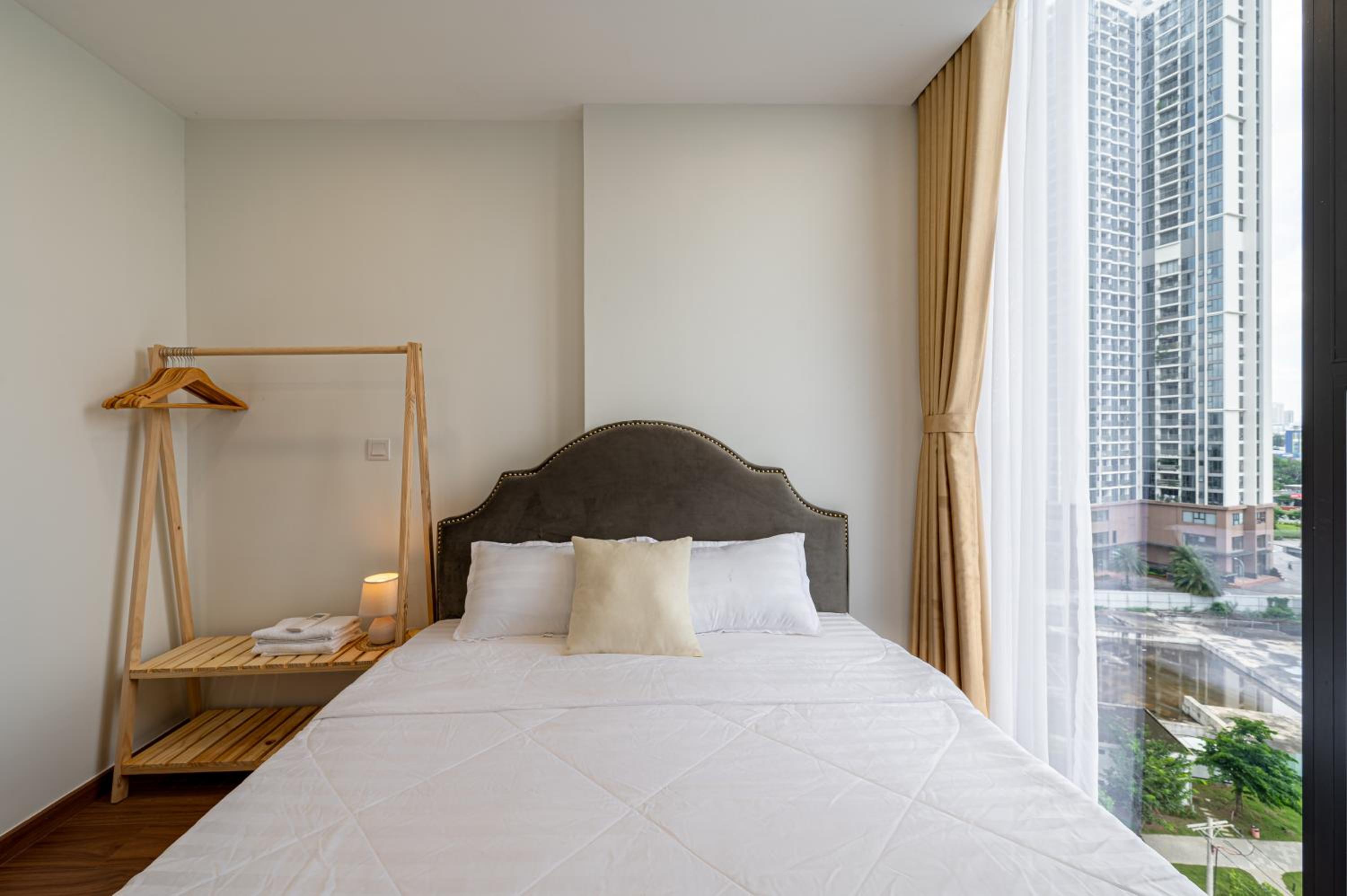 Căn hộ 2PN 2WC Eco Green View Landmark 81