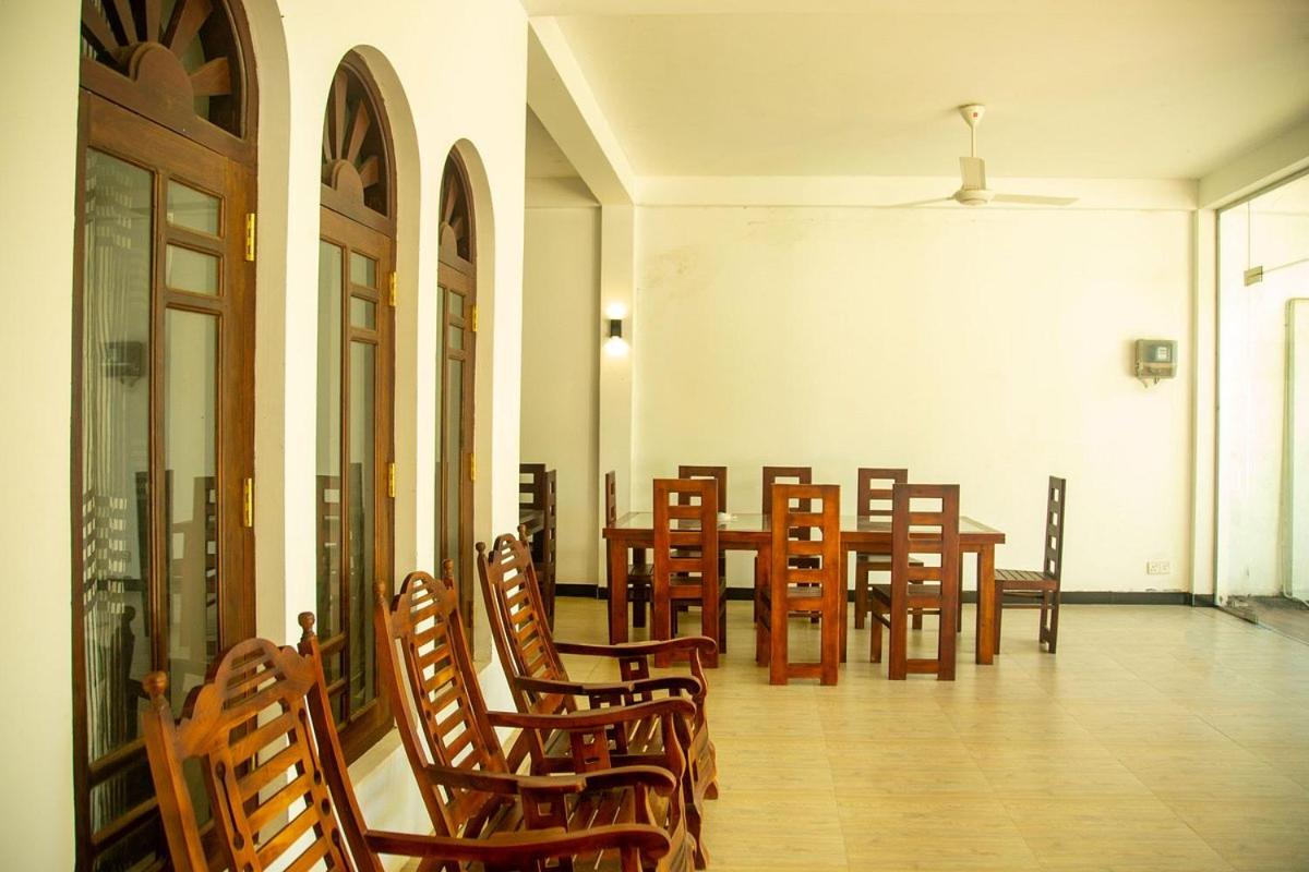 Rio Hostel Yala view 3