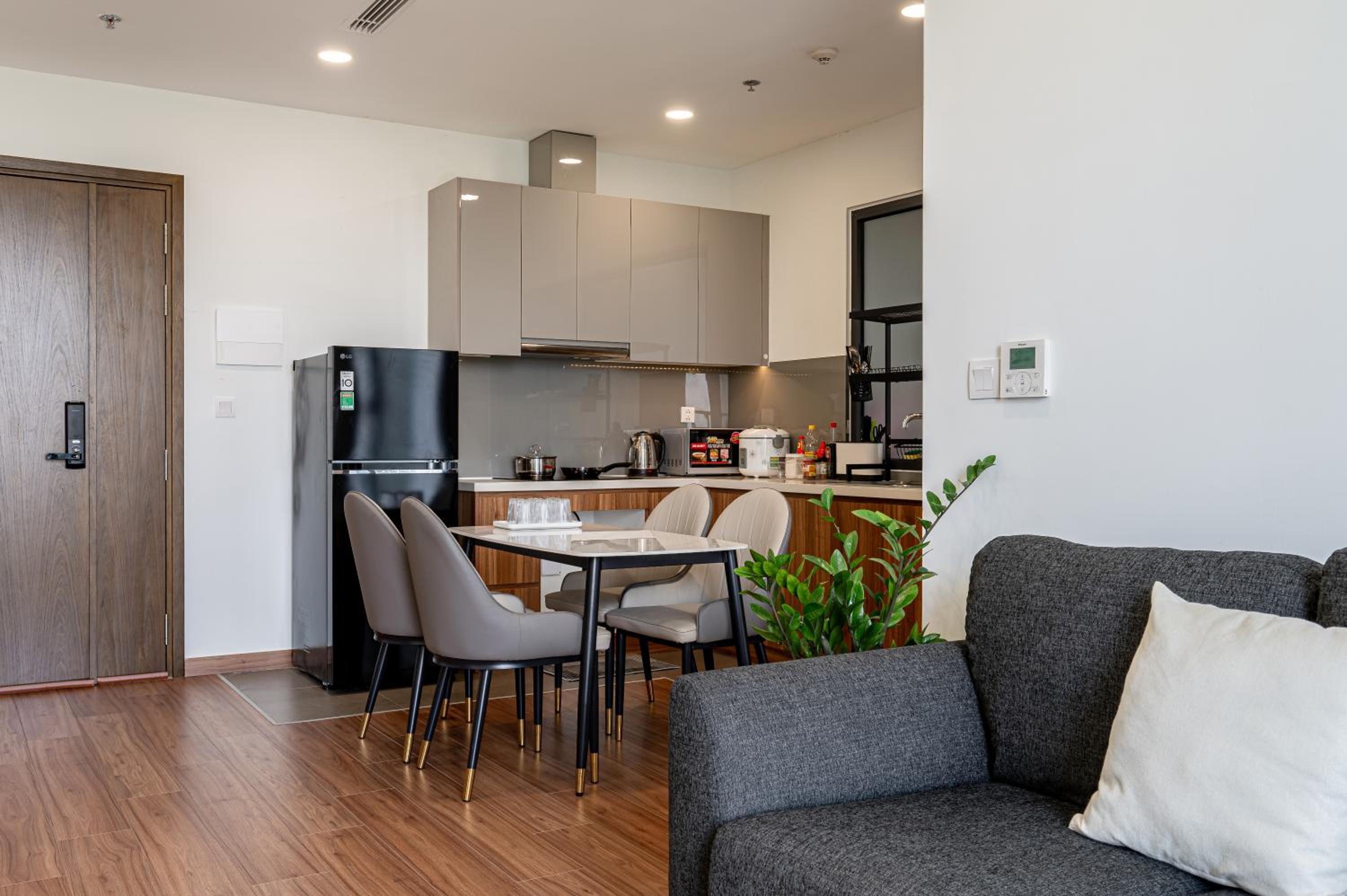 Căn hộ 2PN 2WC Eco Green View Landmark 81