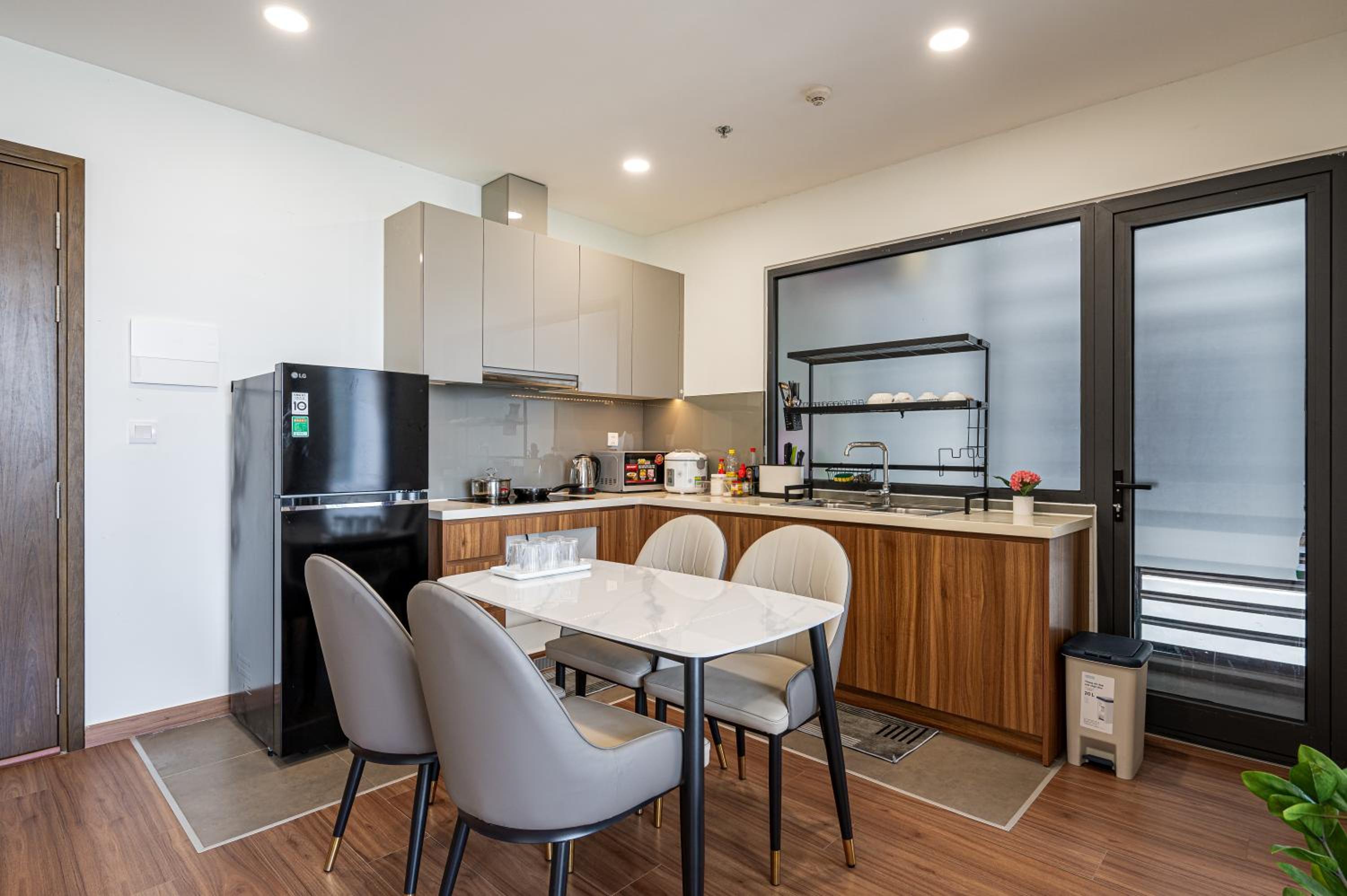 Căn hộ 2PN 2WC Eco Green View Landmark 81