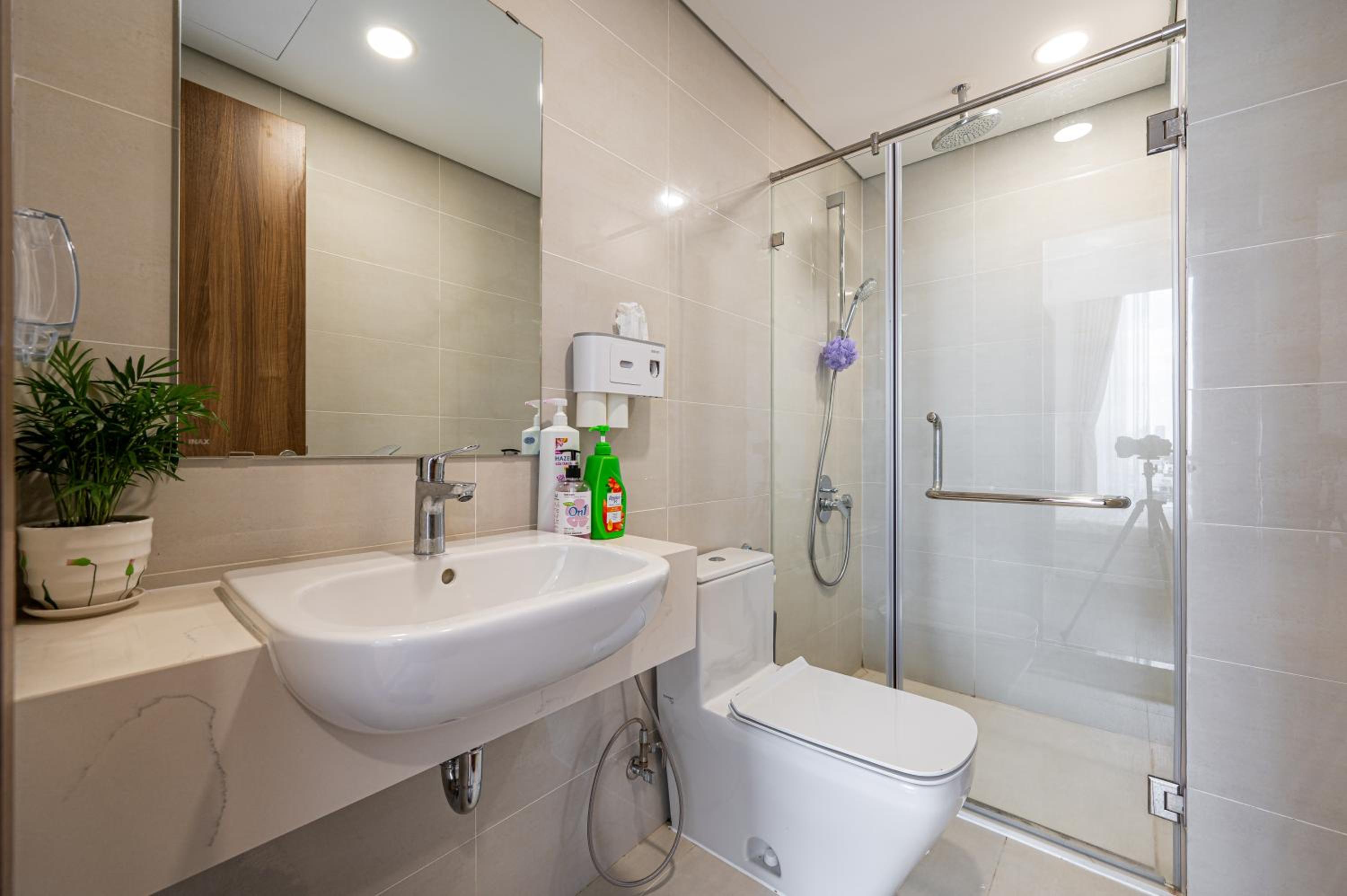 Căn hộ 2PN 2WC Eco Green View Landmark 81