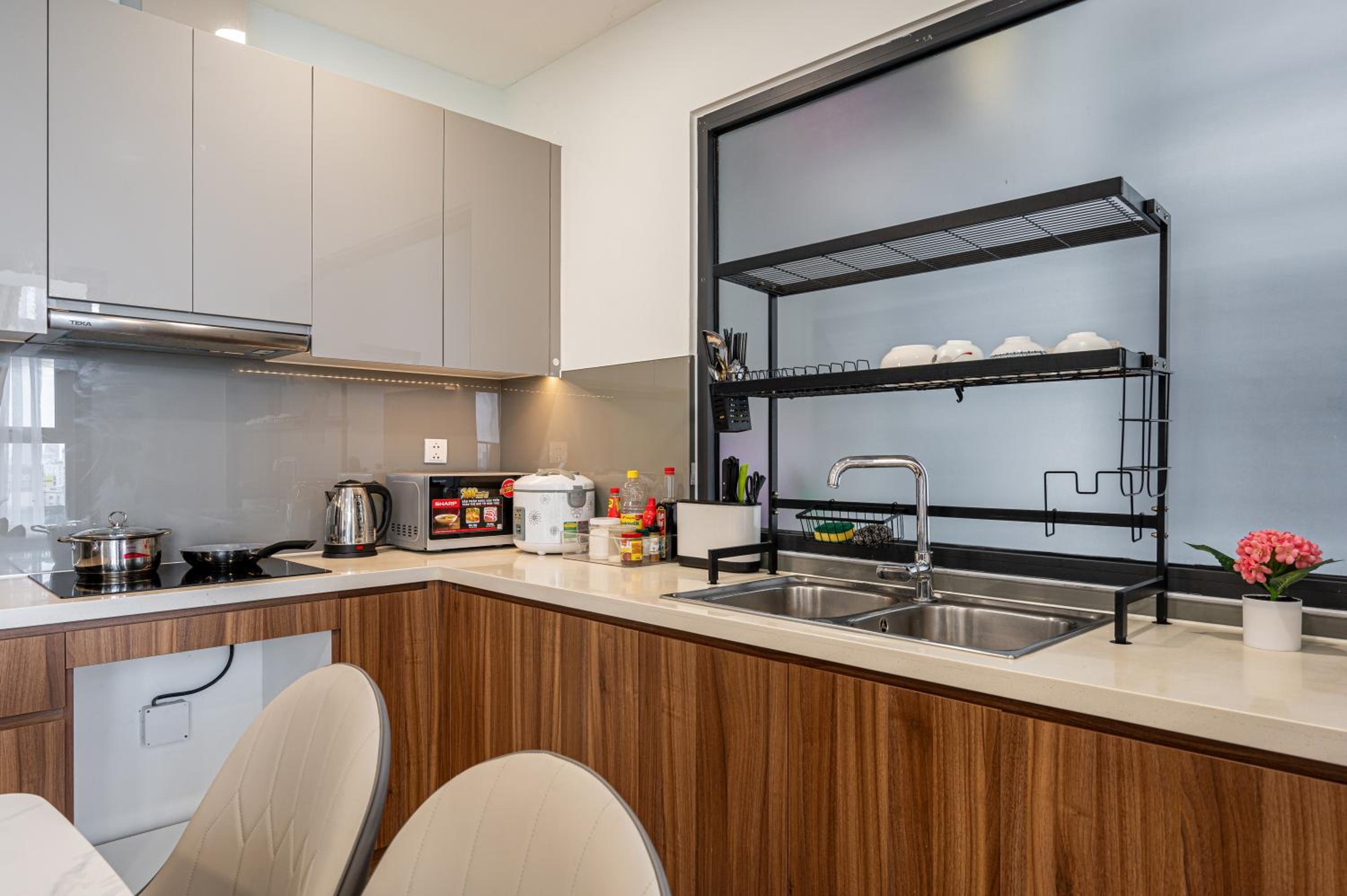 Căn hộ 2PN 2WC Eco Green View Landmark 81