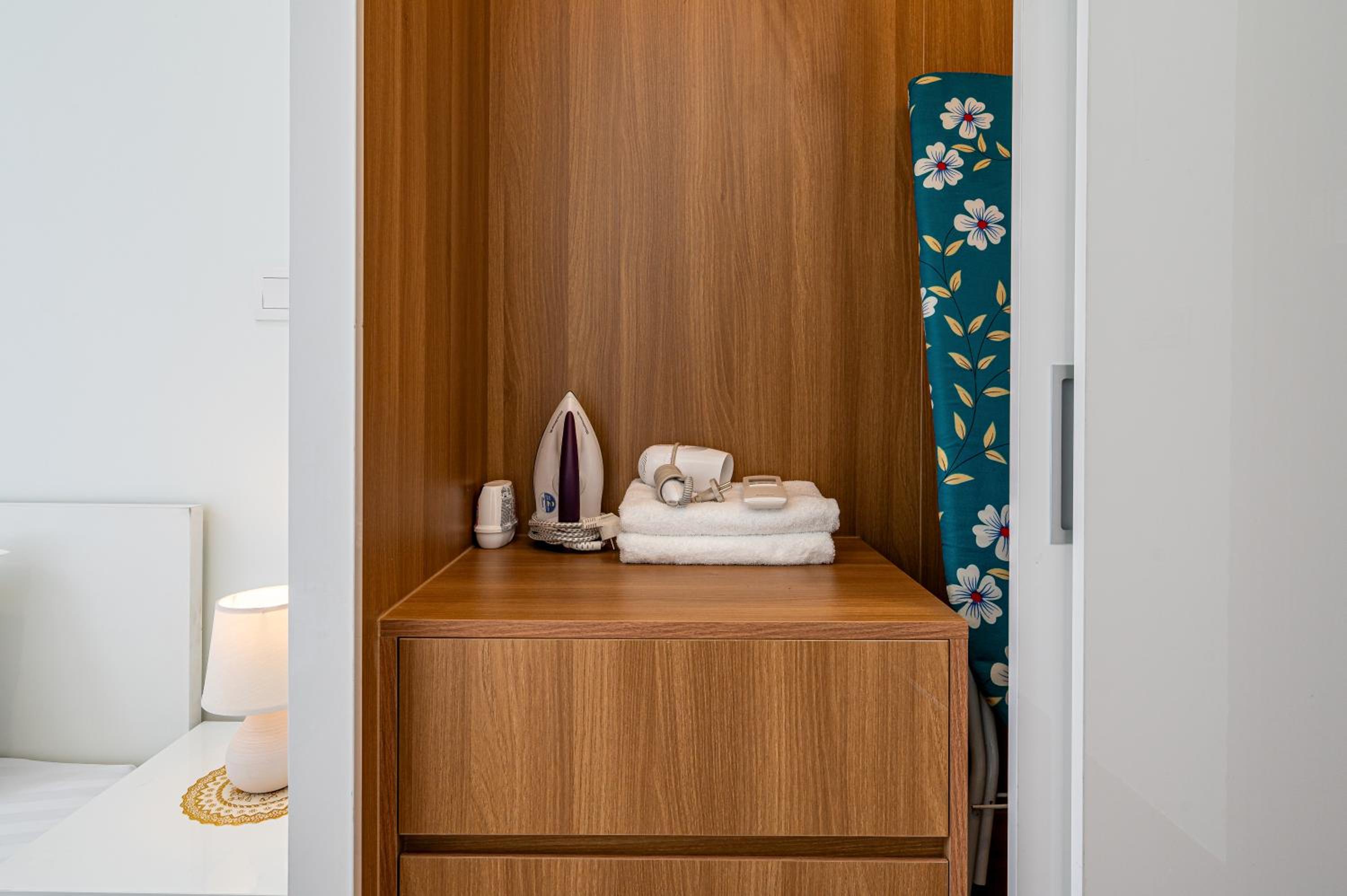 Căn hộ 2PN 2WC Eco Green View Landmark 81