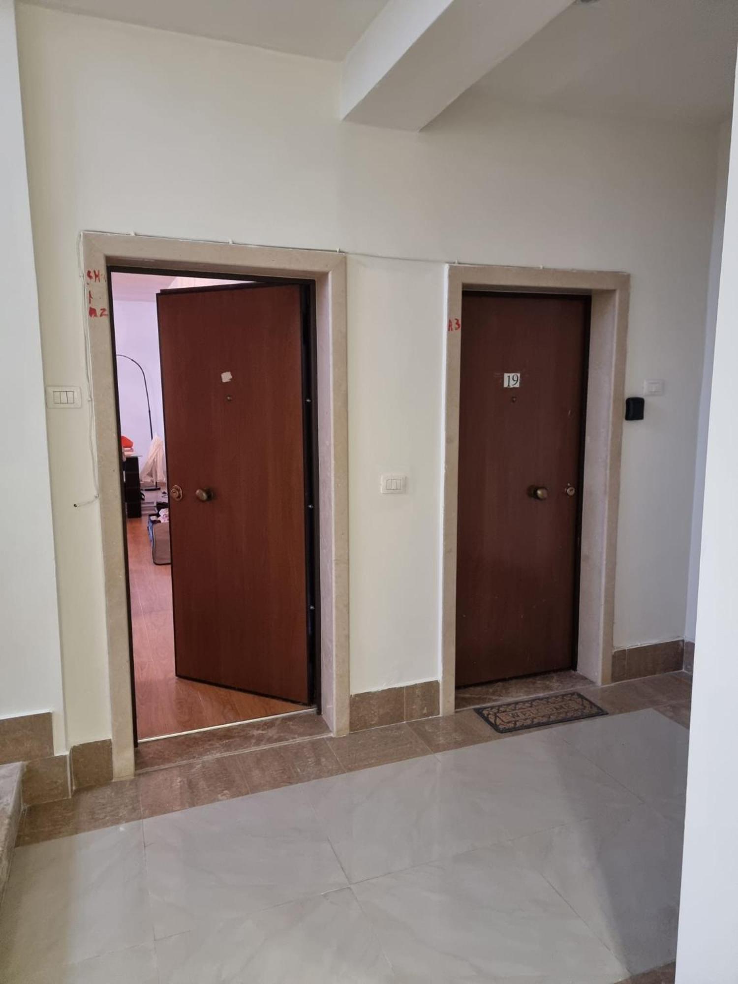 Lovely Seaview Apartment Saranda - 70m from Beach