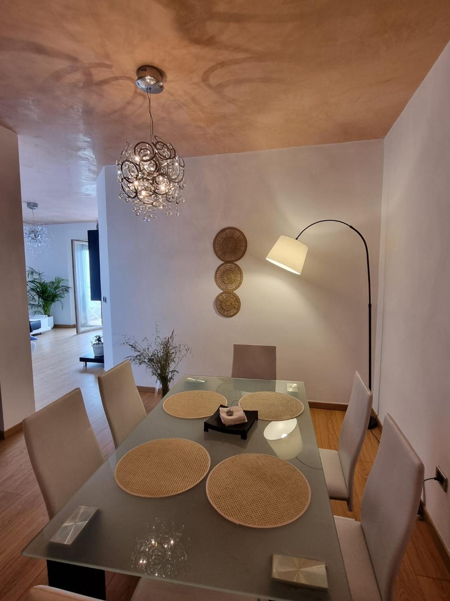 Lovely Seaview Apartment Saranda - 70m from Beach