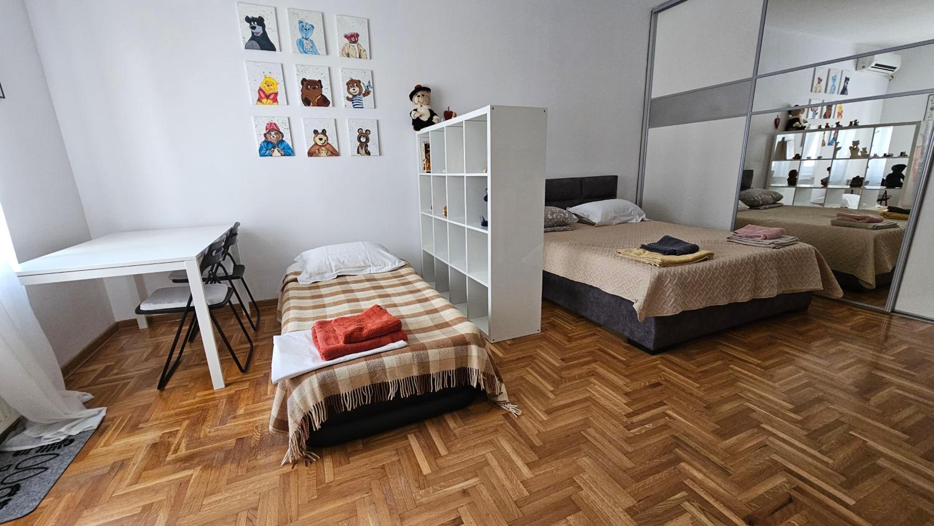 Apartment Teddy
